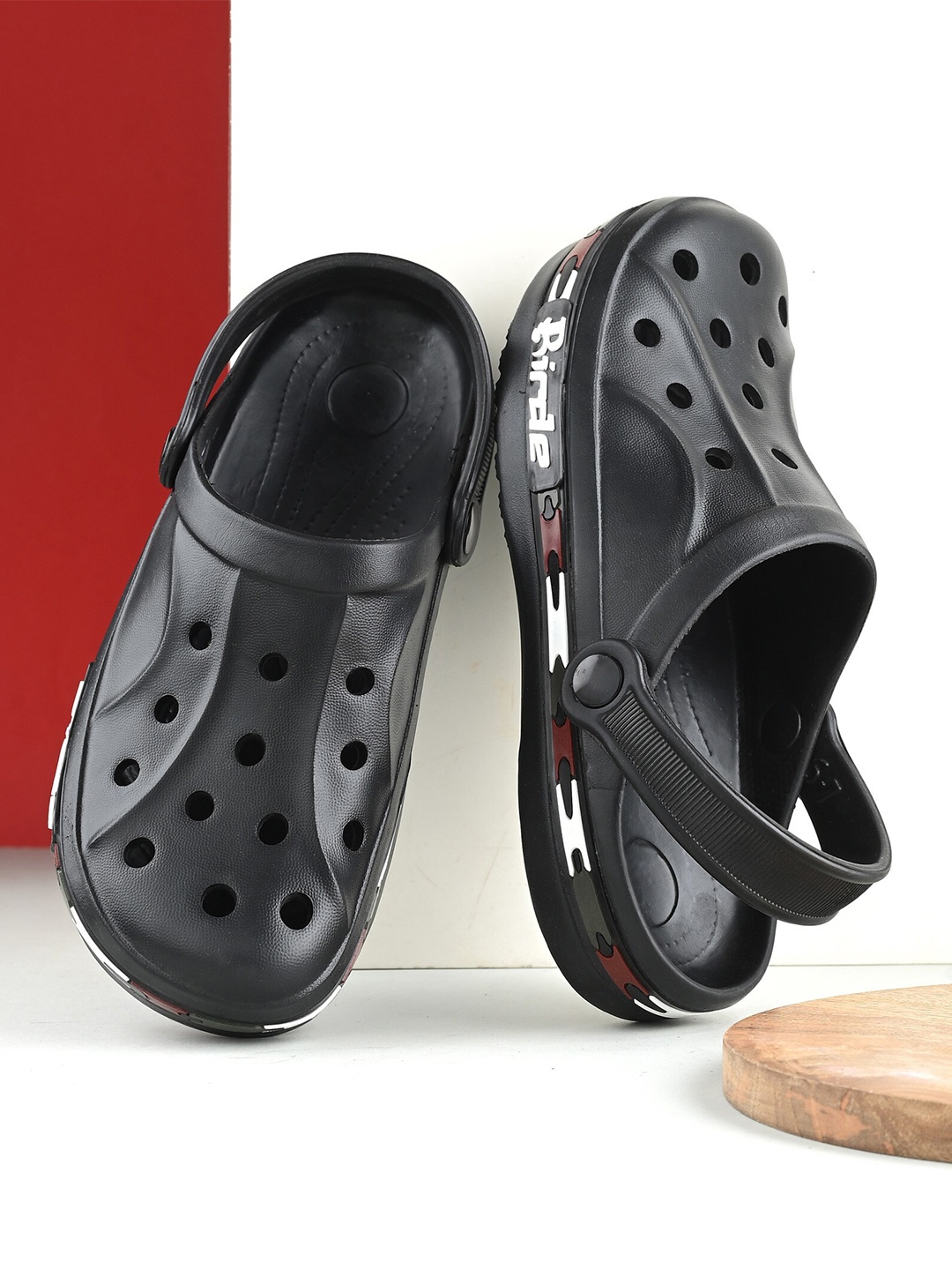 

BIRDE Men Super Soft Clogs, Black