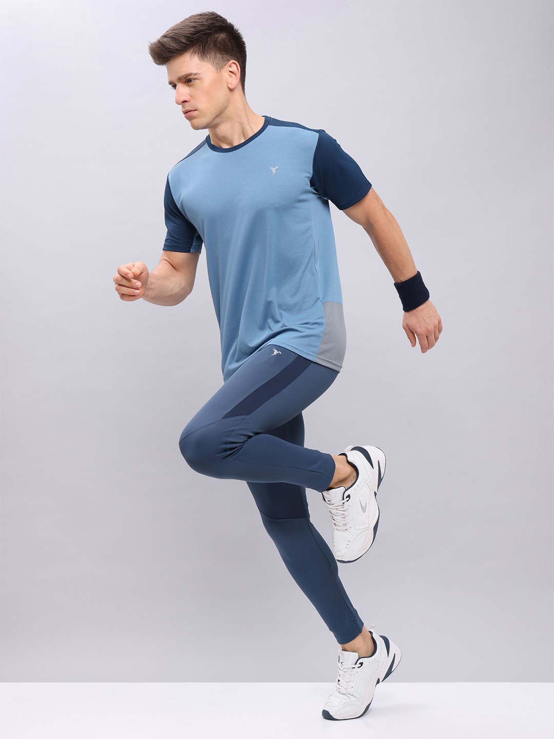 

Technosport Colourblocked Antimicrobial Slim Fit Sports T-Shirt, Navy blue