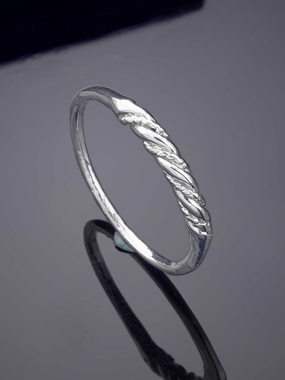 

Estele Rhodium-Plated Finger Ring, Silver