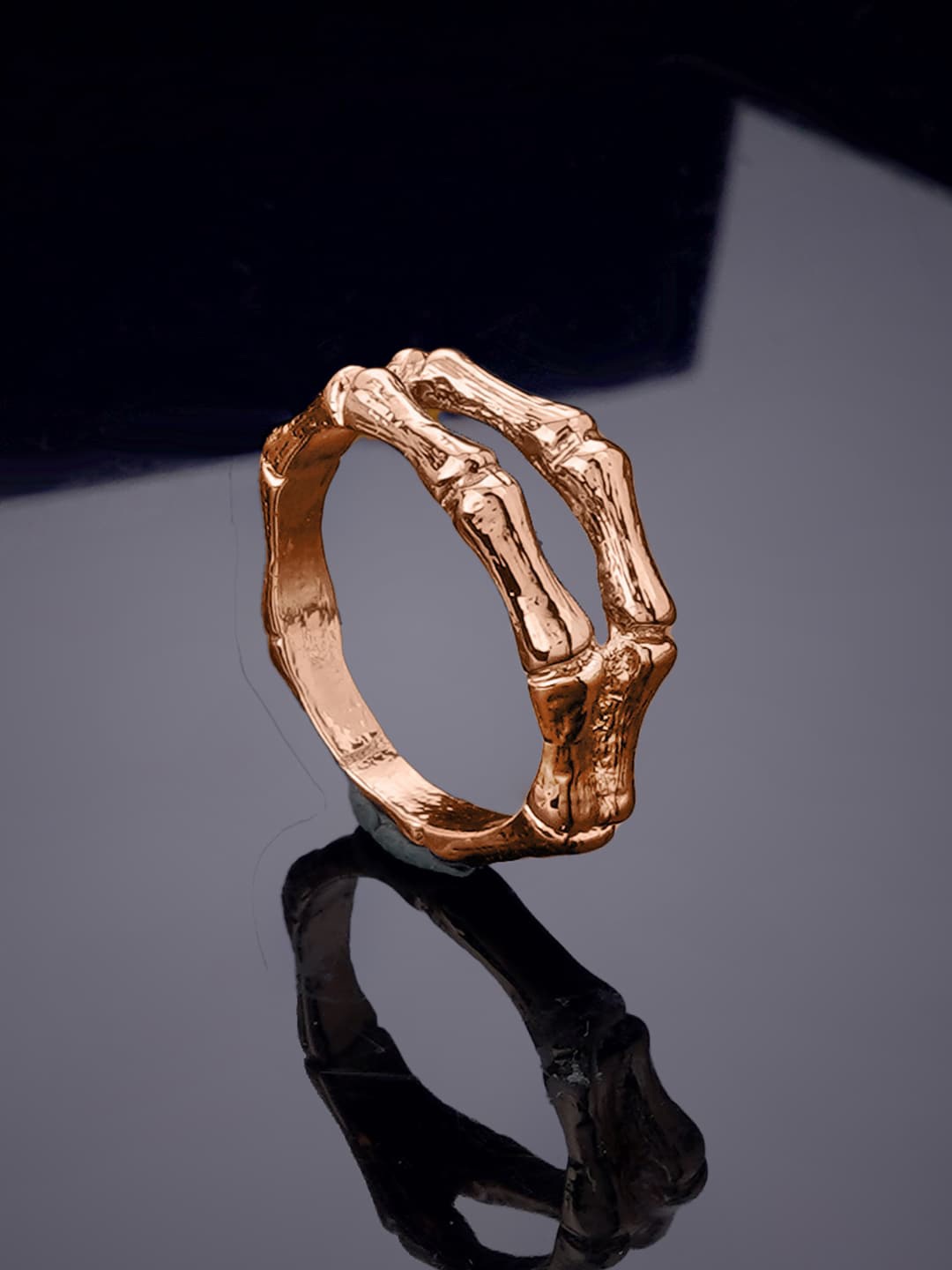

Estele Rose Gold-Plated Finger Ring