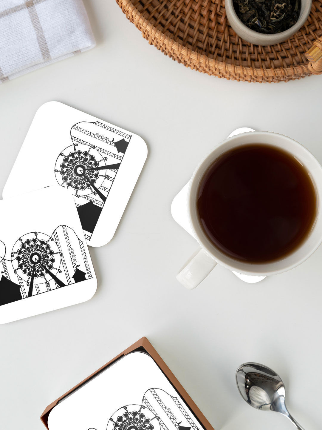 

macmerise White & Black Ferris Wheel Design Printed MDF Wooden Square Coaster