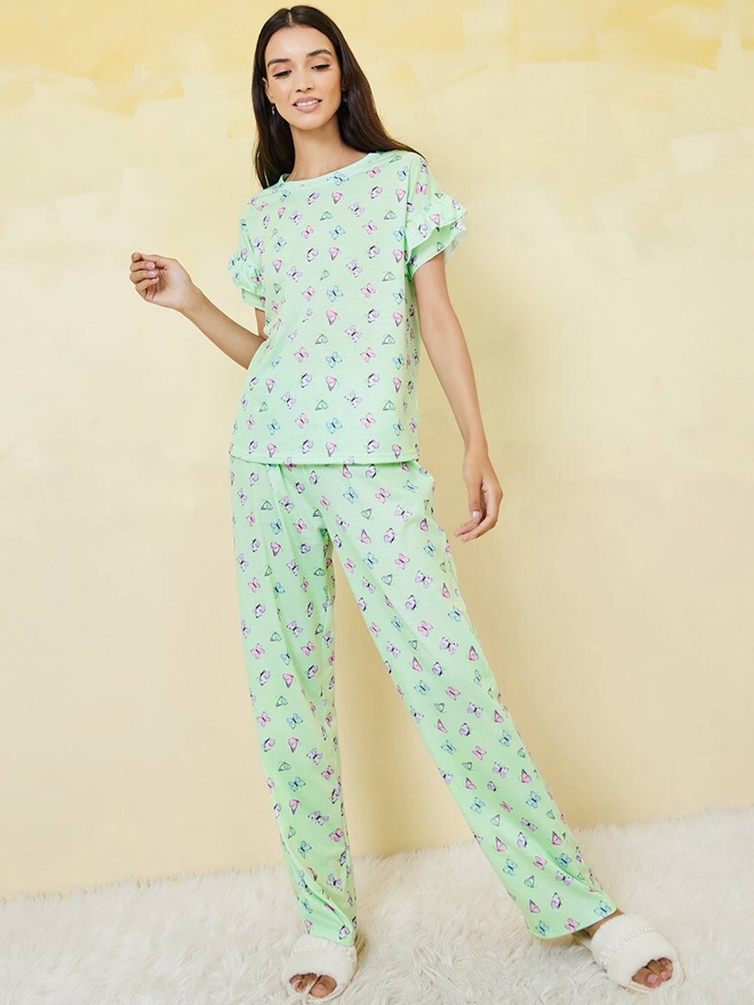

Styli Conversational Printed Night Suit, Green