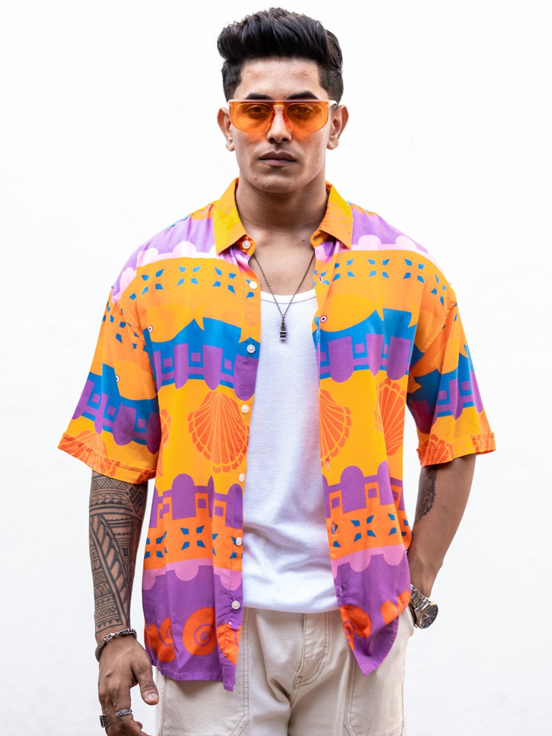 

Powerlook India Yellow & Blue Slim Fit Abstract Printed Casual Shirt