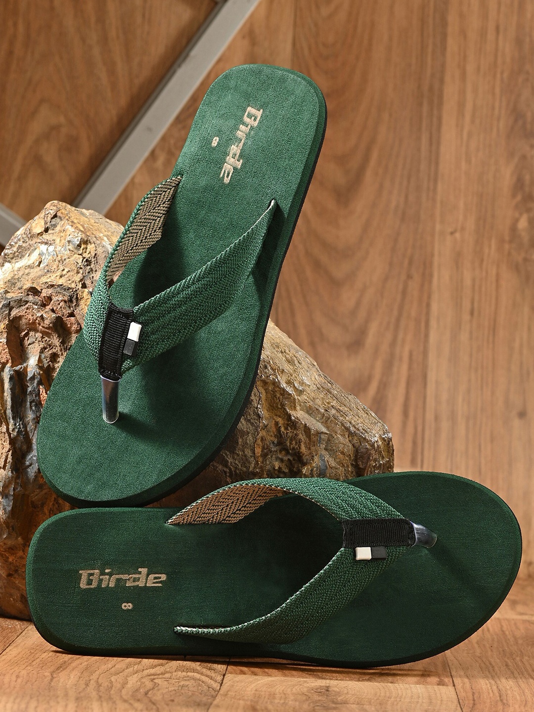 

BIRDE Men Woven Design Thong Flip-Flops, Green