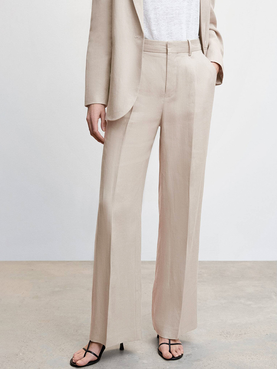 

MANGO Women Straight Fit Pure Linen Pleated Trousers, Beige