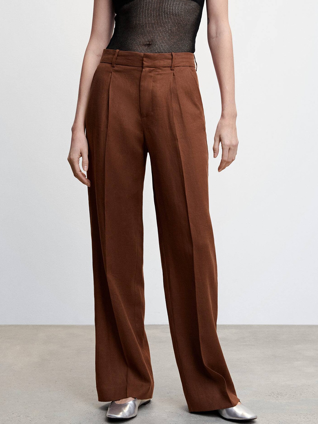 

MANGO Women Linen Regular Fit Parallel Trousers, Brown