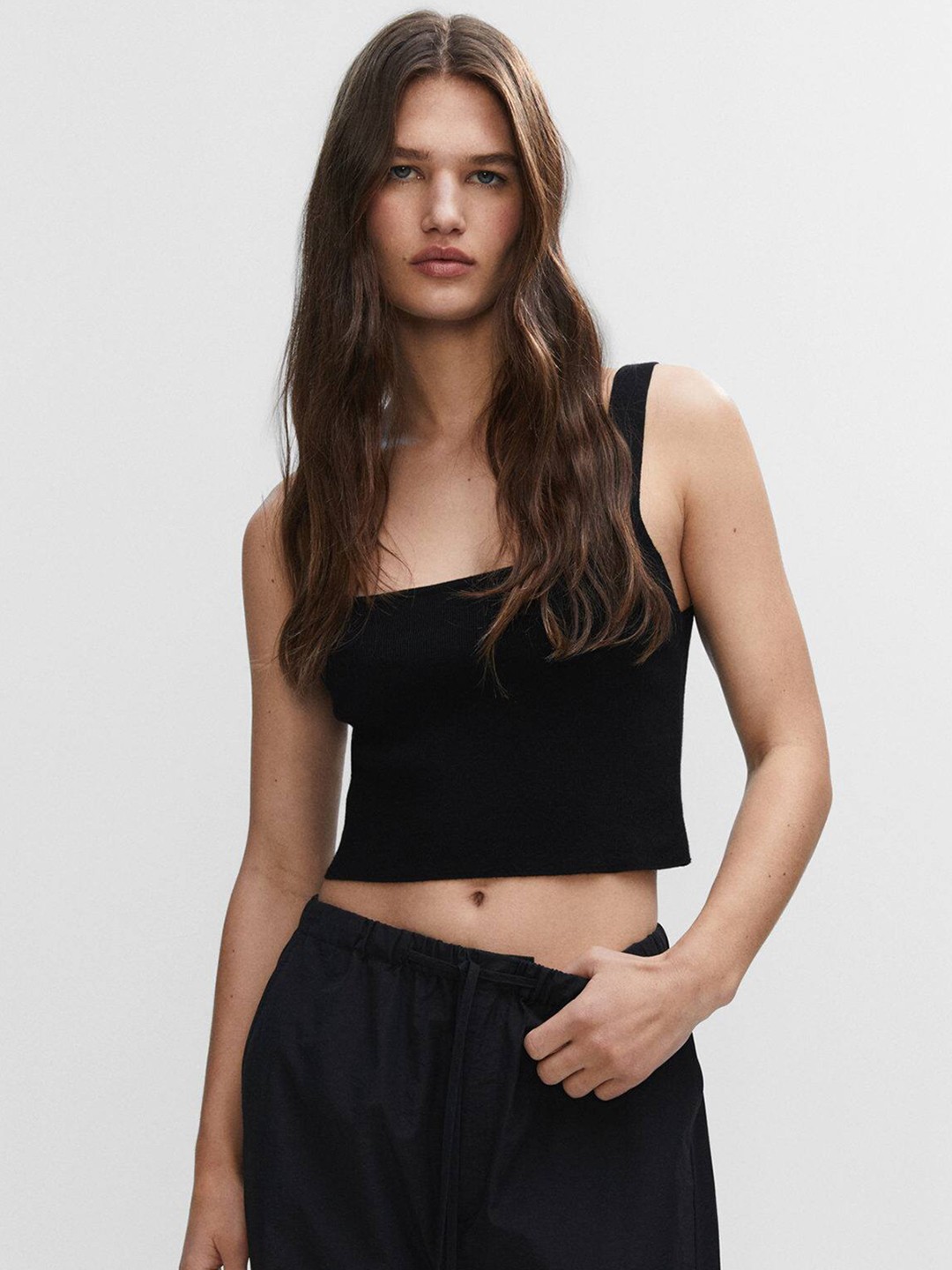

MANGO Women Knitted Crop Top, Black