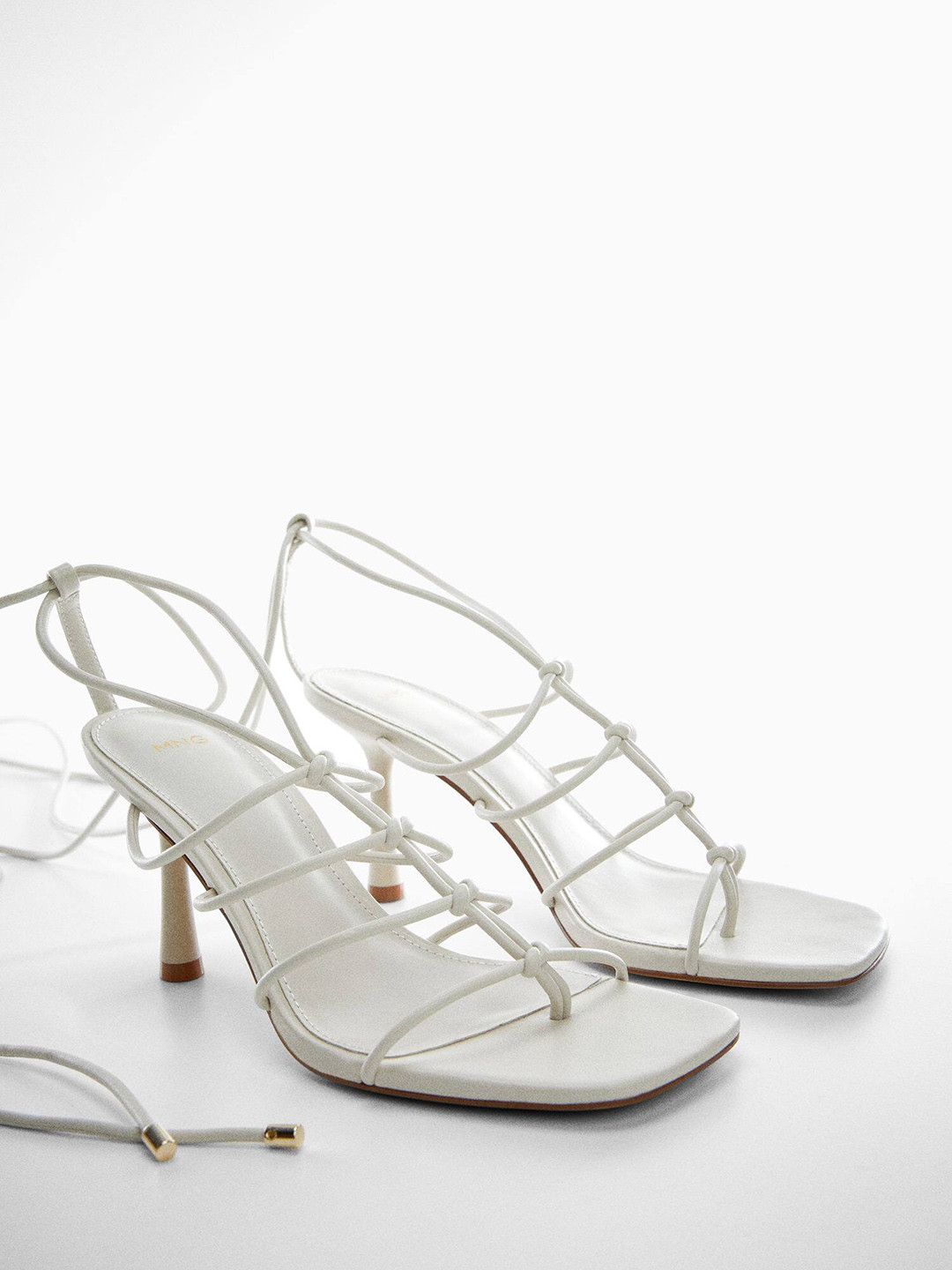 

MANGO Women Knot Detail Mid-Top Slim Heels, White