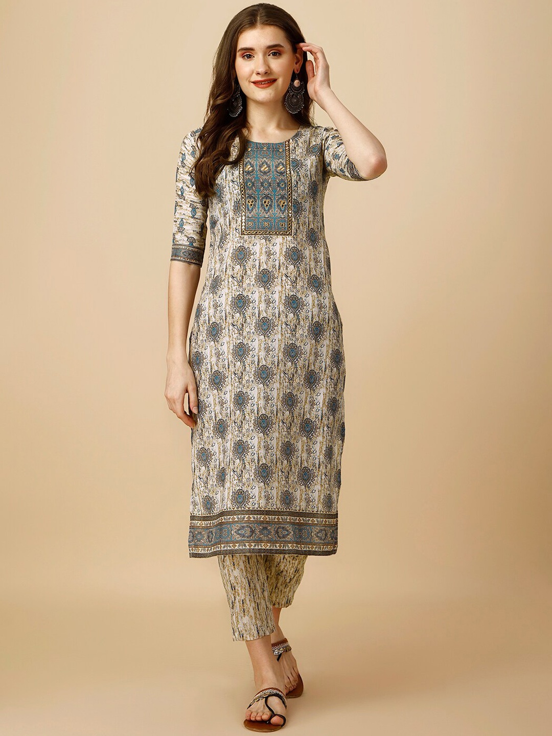 

GUFRINA Floral Printed Thread Work Kurti with Trousers, Beige