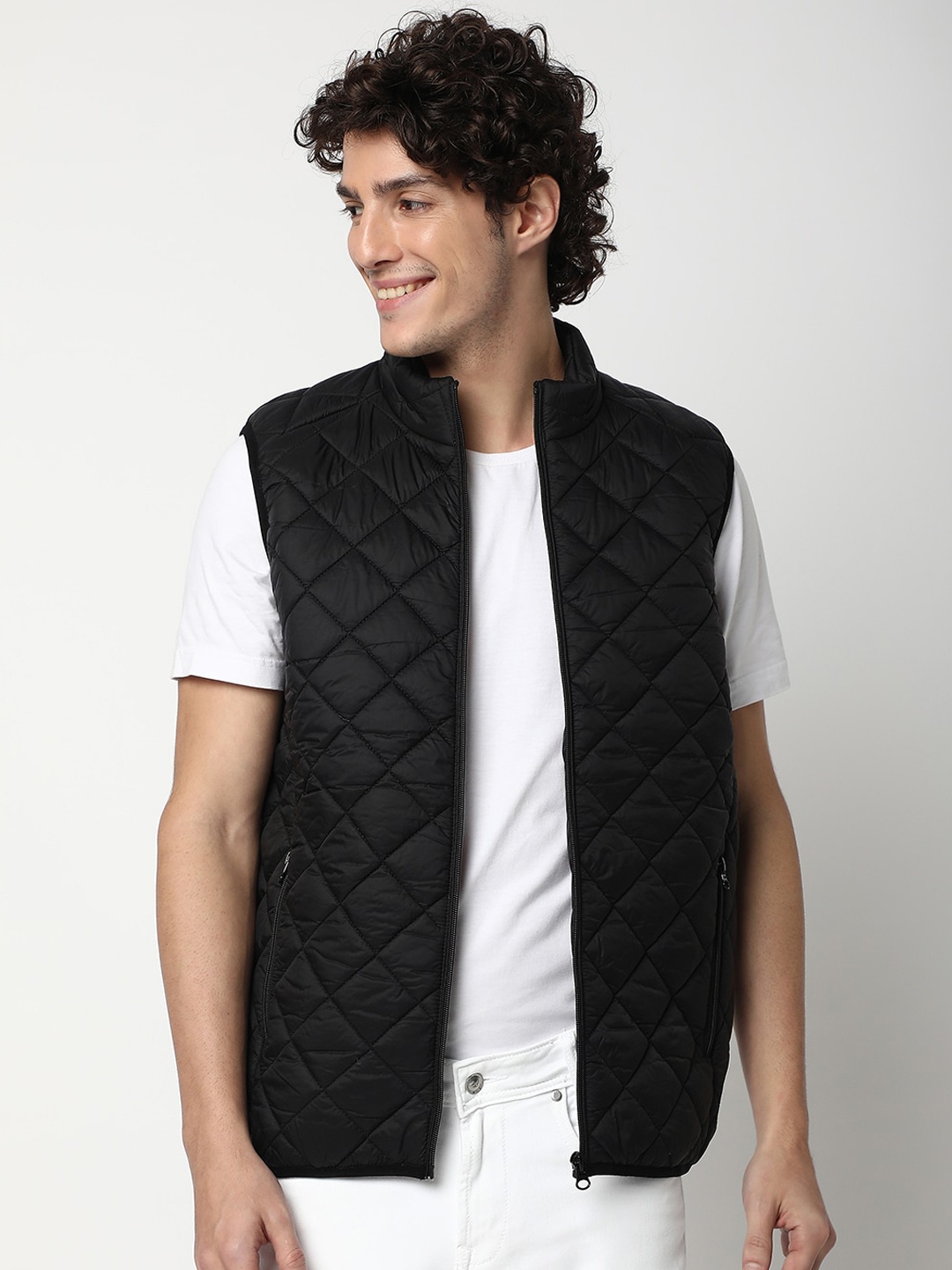 

Mufti Stand Collar Sleeveless Lightweight Quilted Jacket, Black