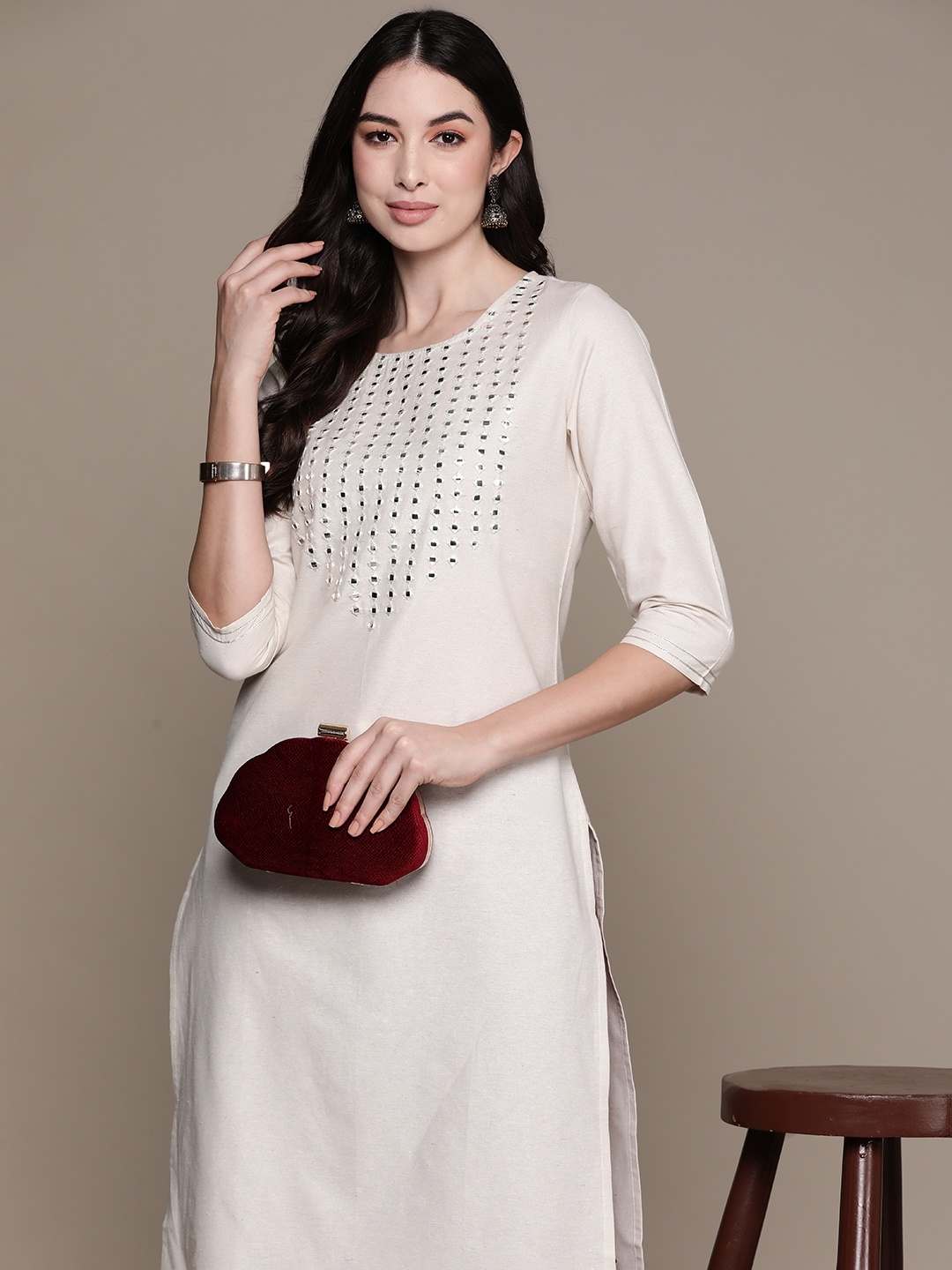 

Anubhutee Yoke Design Mirror Work Kurta, Off white