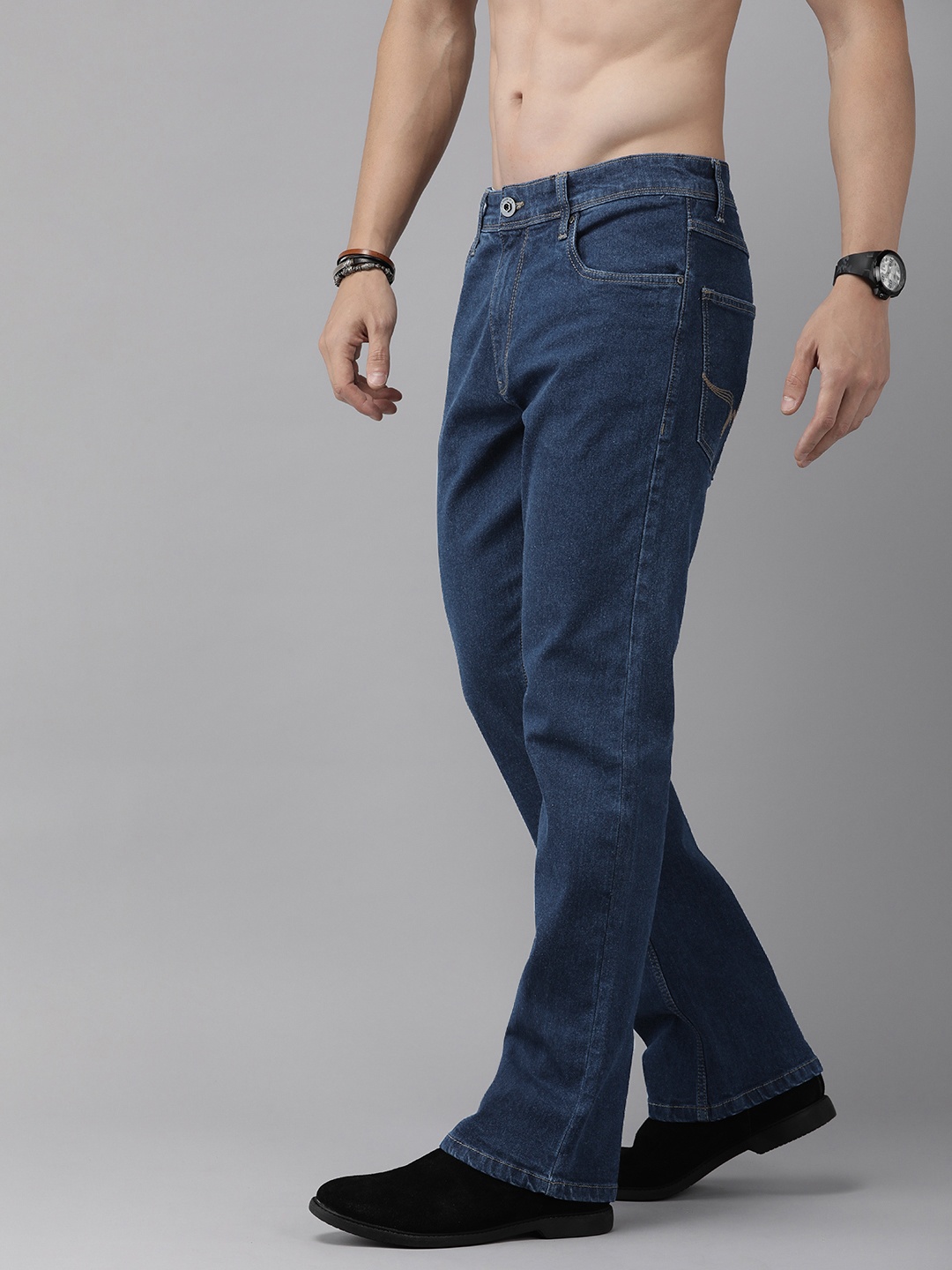 

The Roadster Lifestyle Co. Men Bootcut Stretchable Jeans, Navy blue