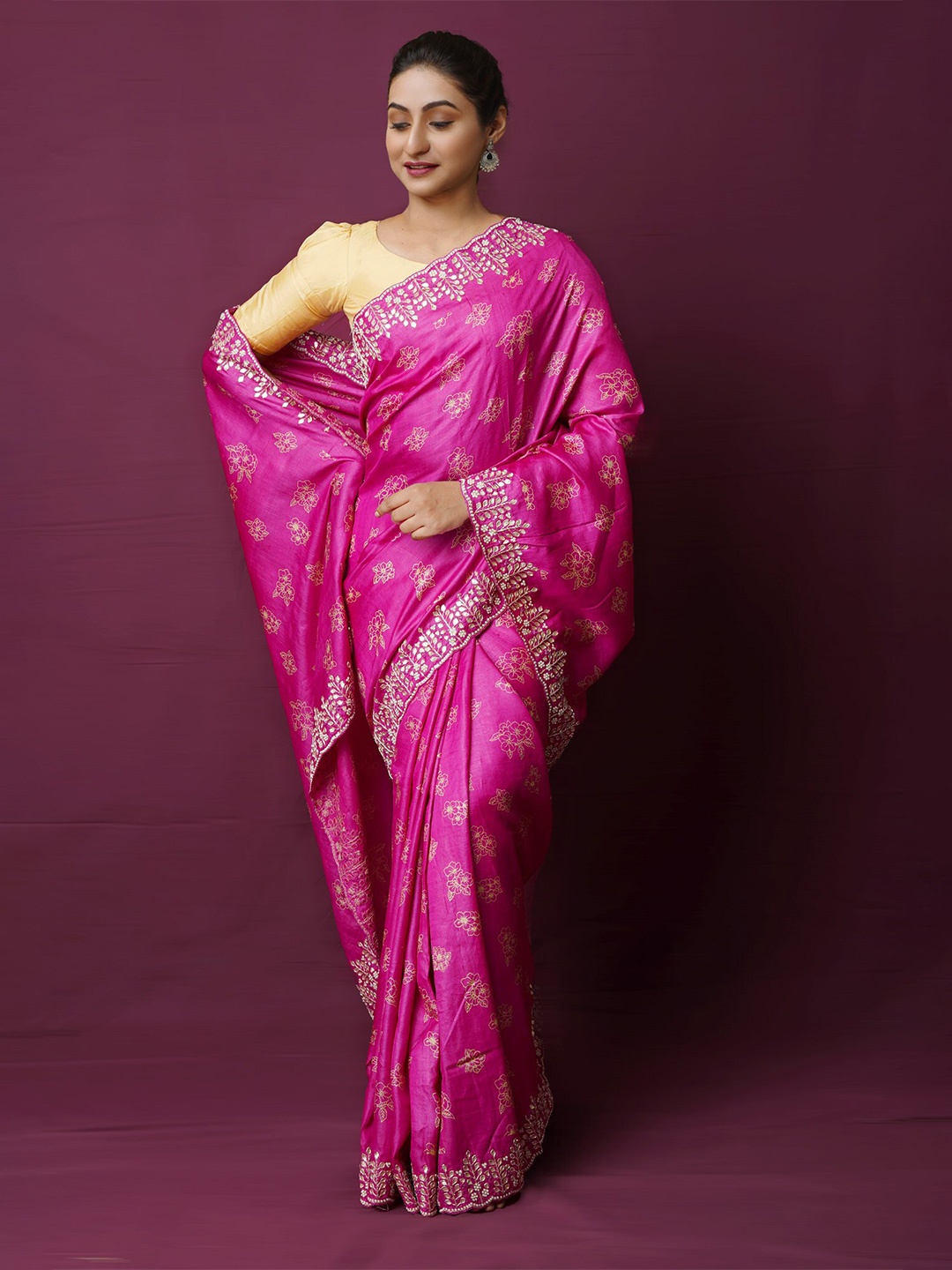 

Unnati Silks Floral Embroidered Pure Silk Handloom Tussar Saree, Purple