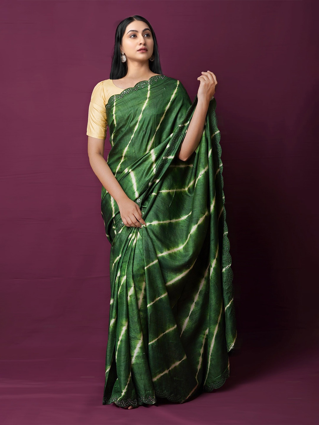 

Unnati Silks Leheriya Mirror Work Pure Silk Handloom Tussar Saree, Green
