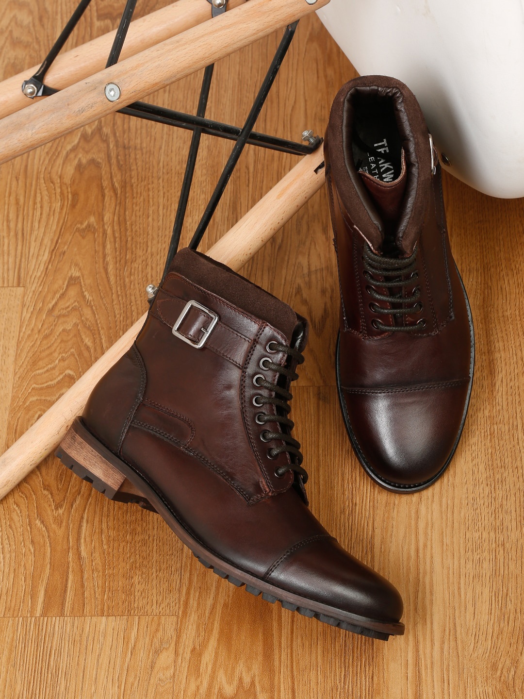 

Teakwood Leathers Men Textured Leather Regular Boots, Brown