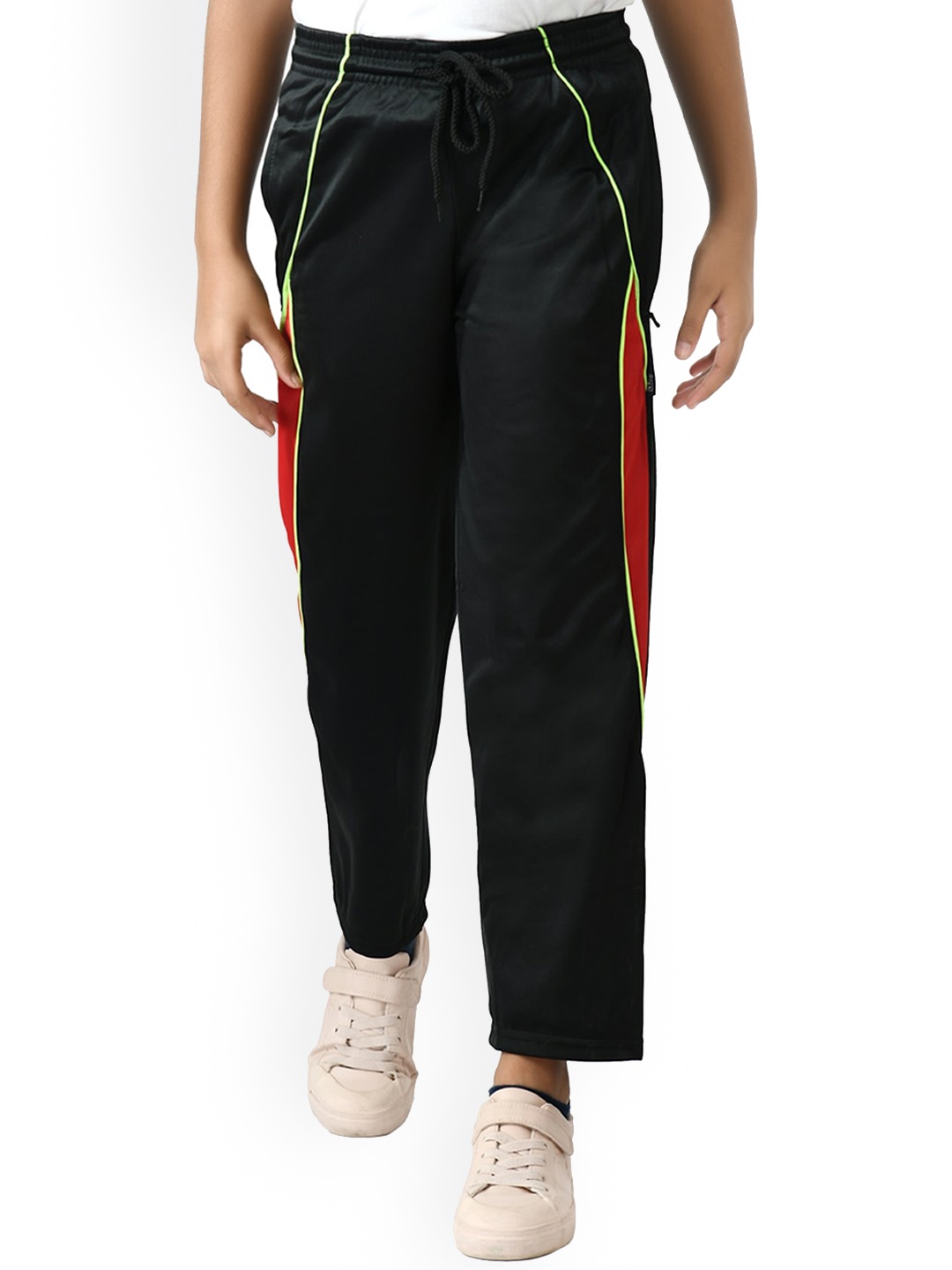 

IndiWeaves Girls Relaxed Fit Track Pants, Black