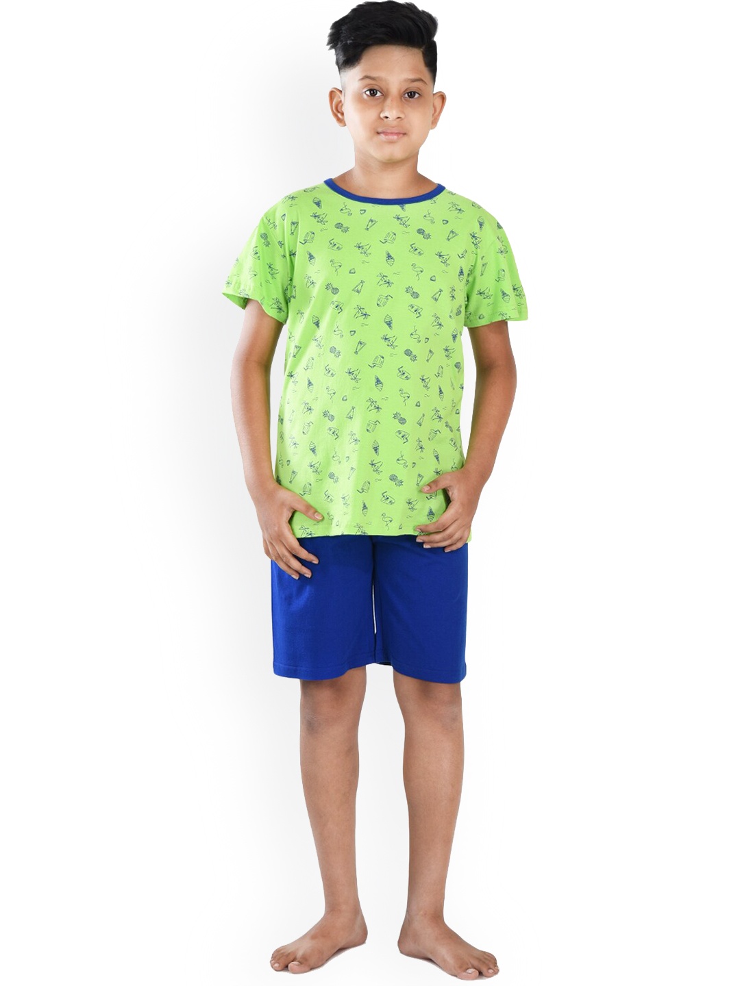 

Clothe Funn Boys Conversational Printed Pure Cotton T-shirt with Shorts, Green
