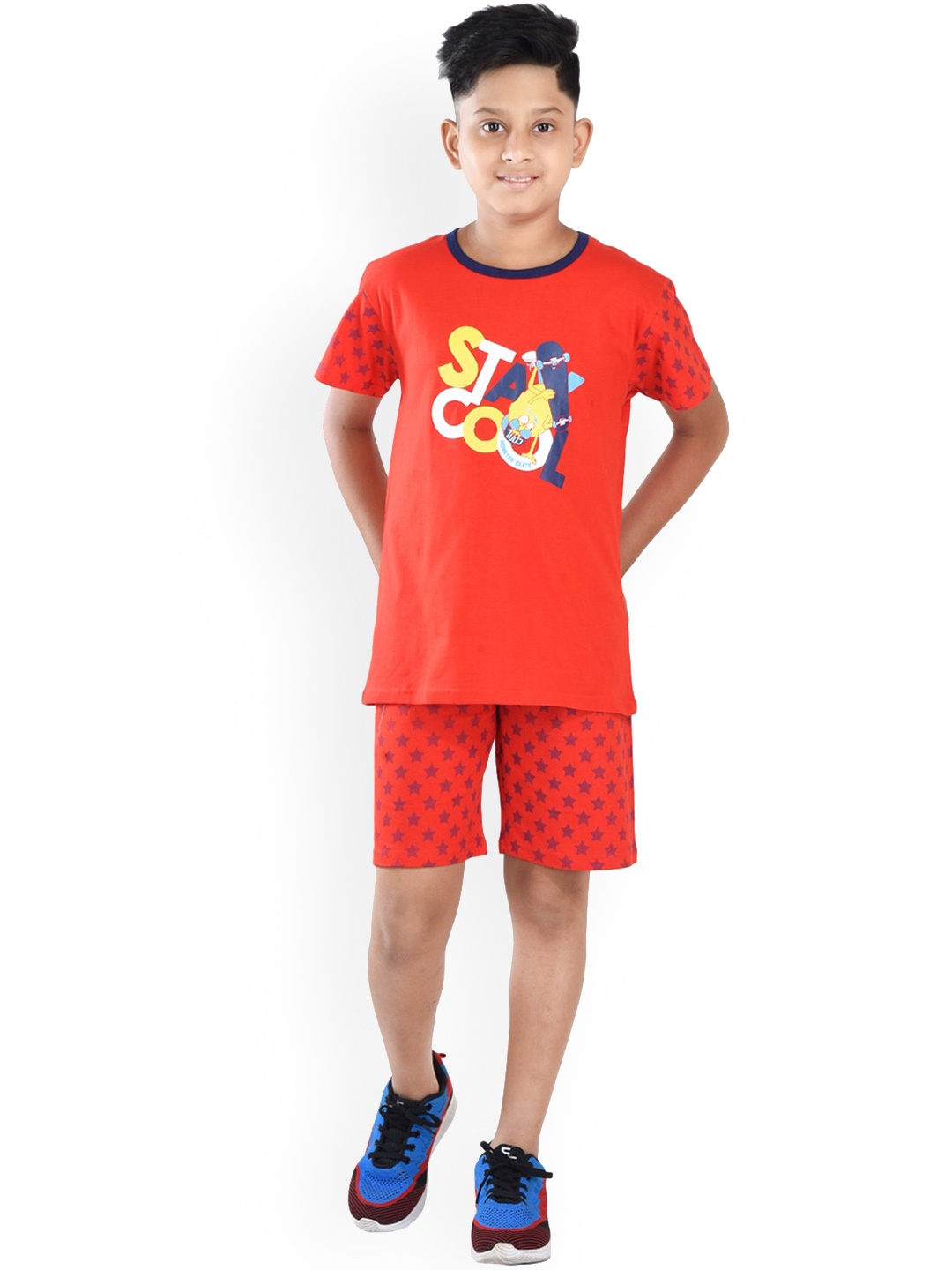 

Clothe Funn Boys Printed Pure Cotton T-shirt With Shorts, Red