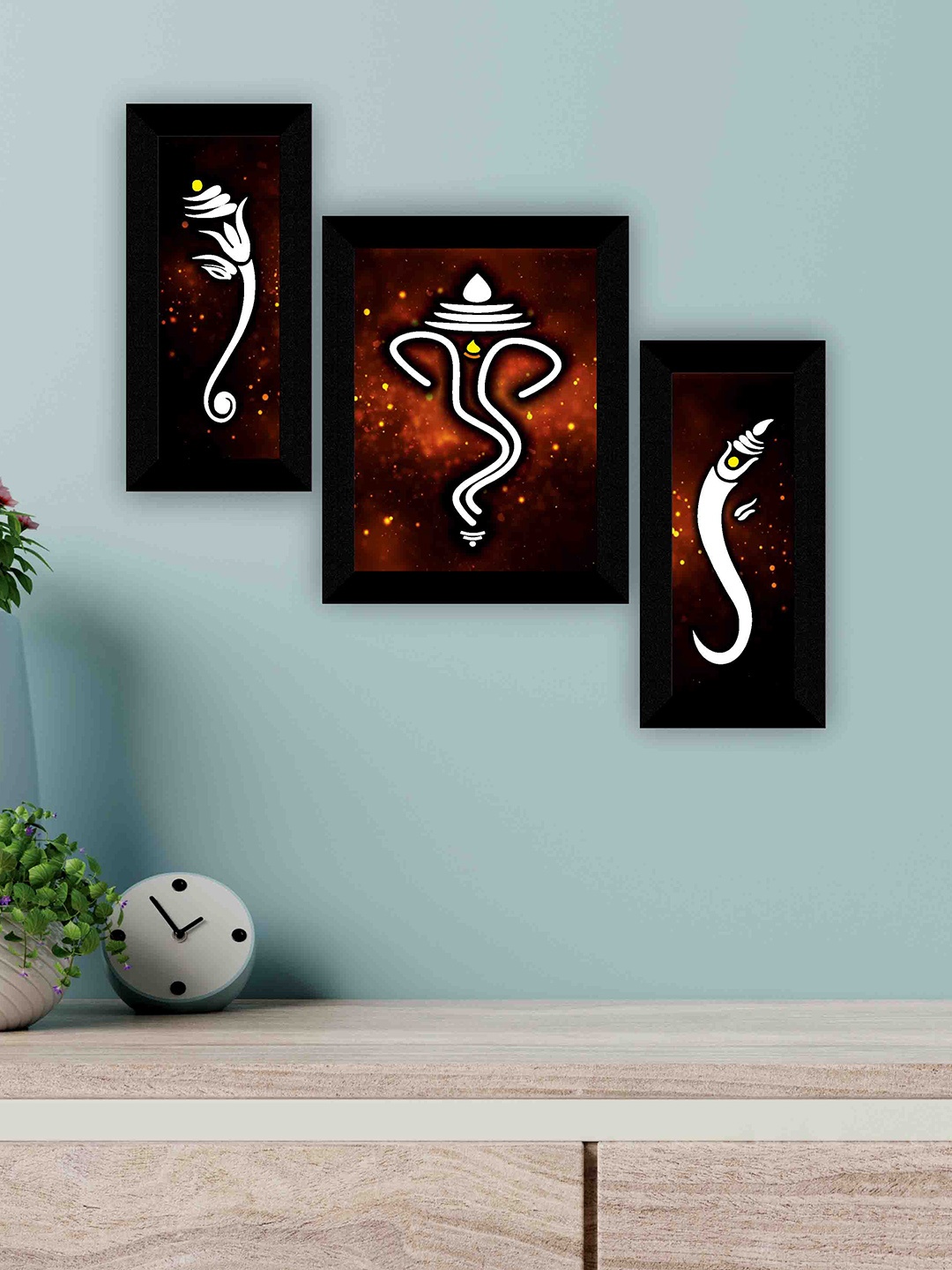 

SAF Brown 3-Pieces Lord Ganesha Printed Framed Wall Art