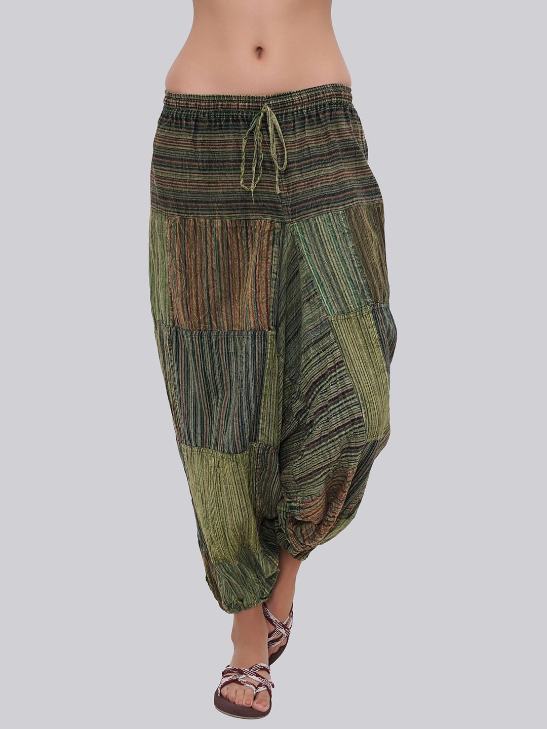 

Fressia Fabrics Printed Loose-Fit Pure Cotton Harem Pant, Green