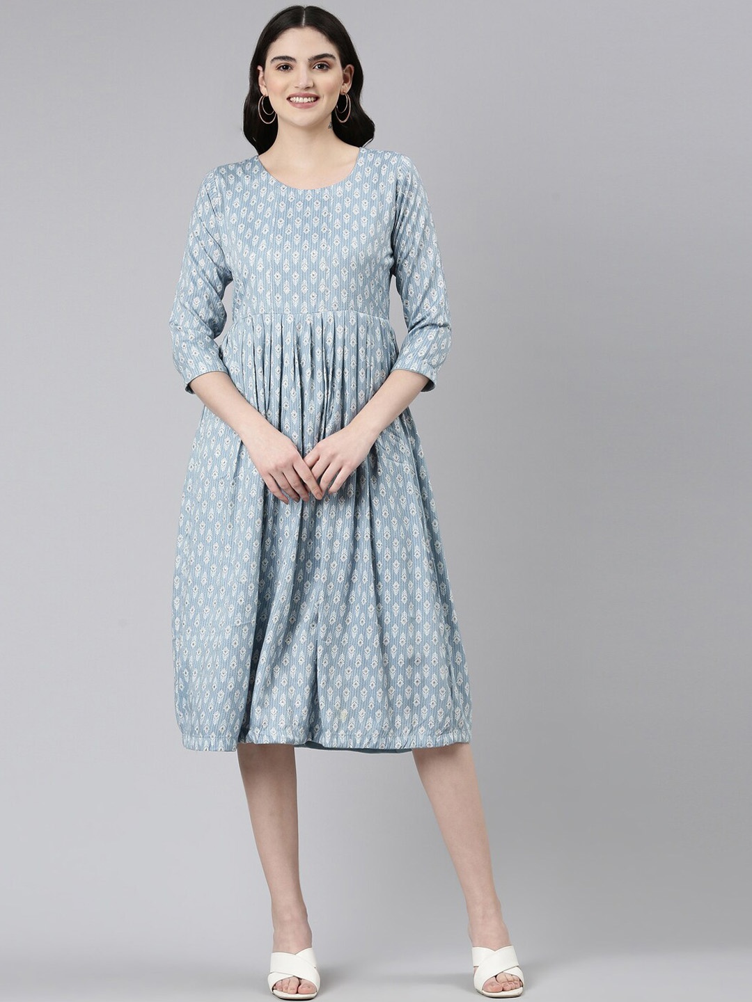 

GOLDSTROMS Ethnic Motif Printed Fit & Flare Ethnic Dresses, Grey