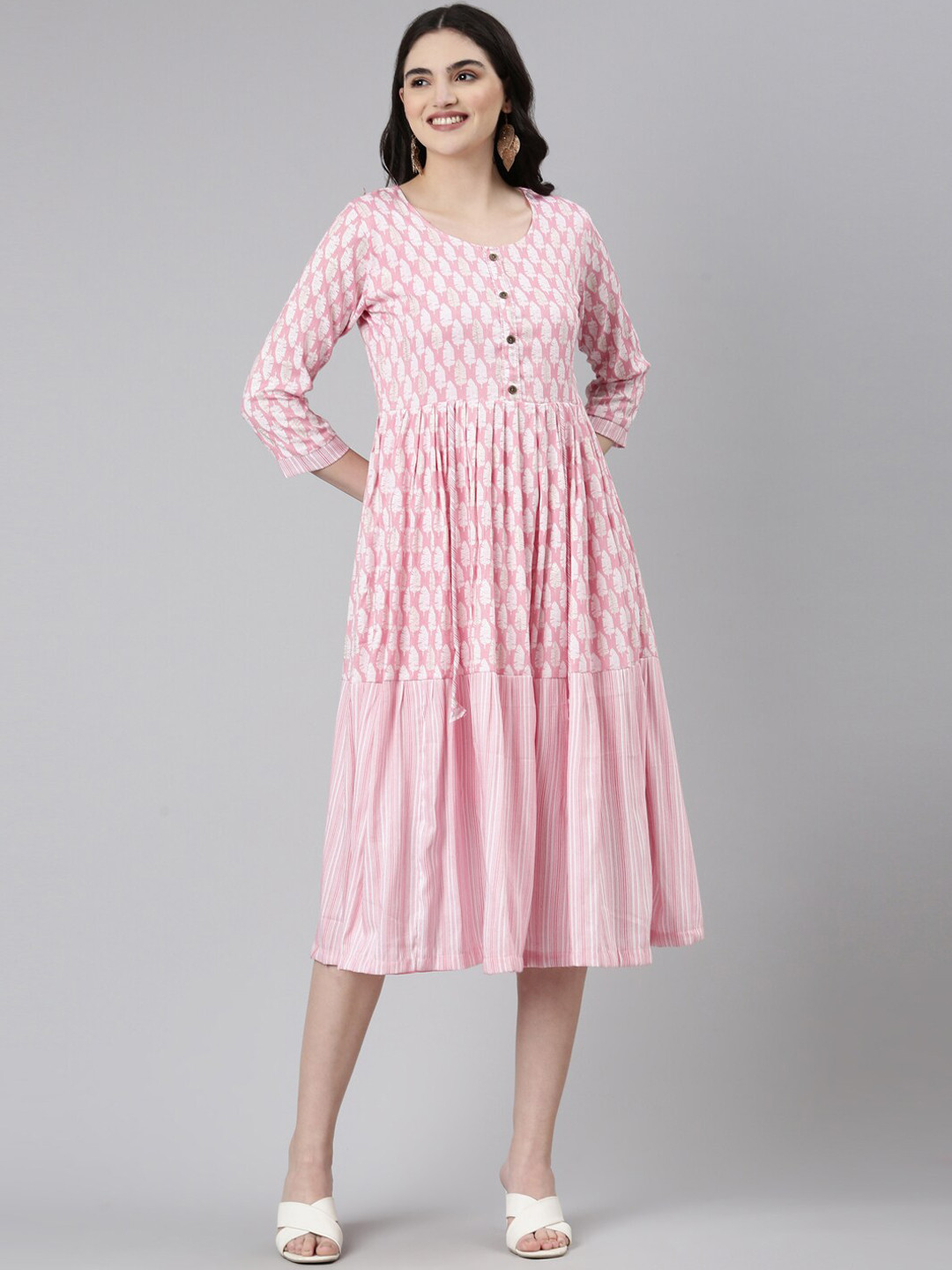 

GOLDSTROMS Printed Kali Knee Length Ethnic Dress, Pink