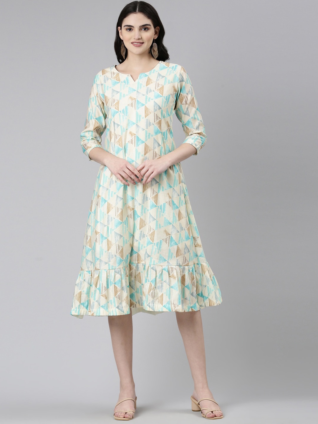 

GOLDSTROMS Geometric Printed Round Notch Neck Ethnic Dress, Green