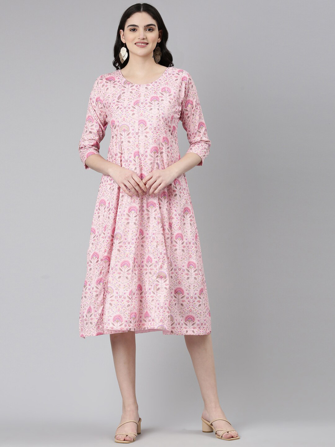 

GOLDSTROMS Floral Printed Round Neck Ethnic Dress, Pink