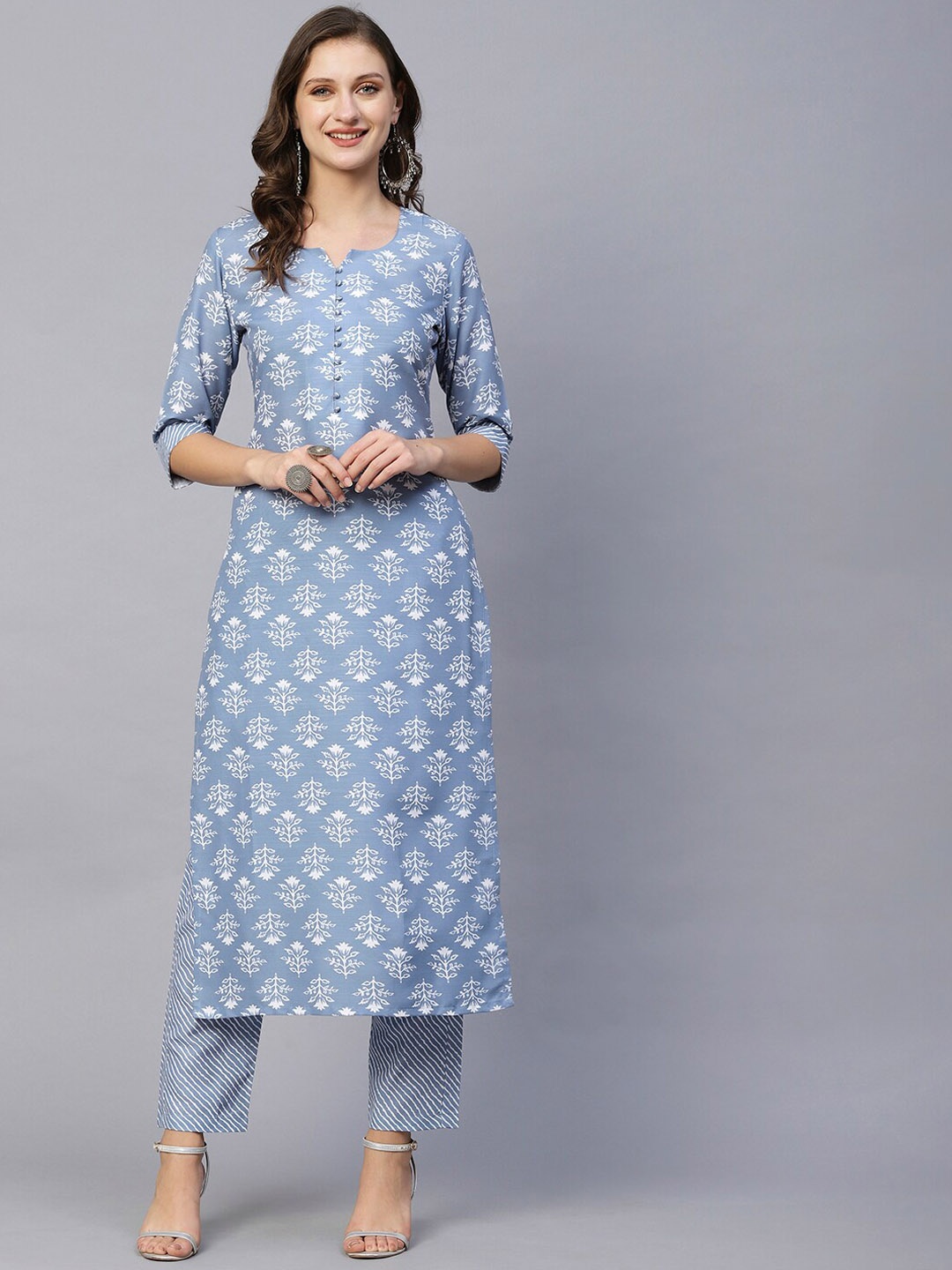

KALINI Floral Printed Regular Kurta With Trousers, Blue