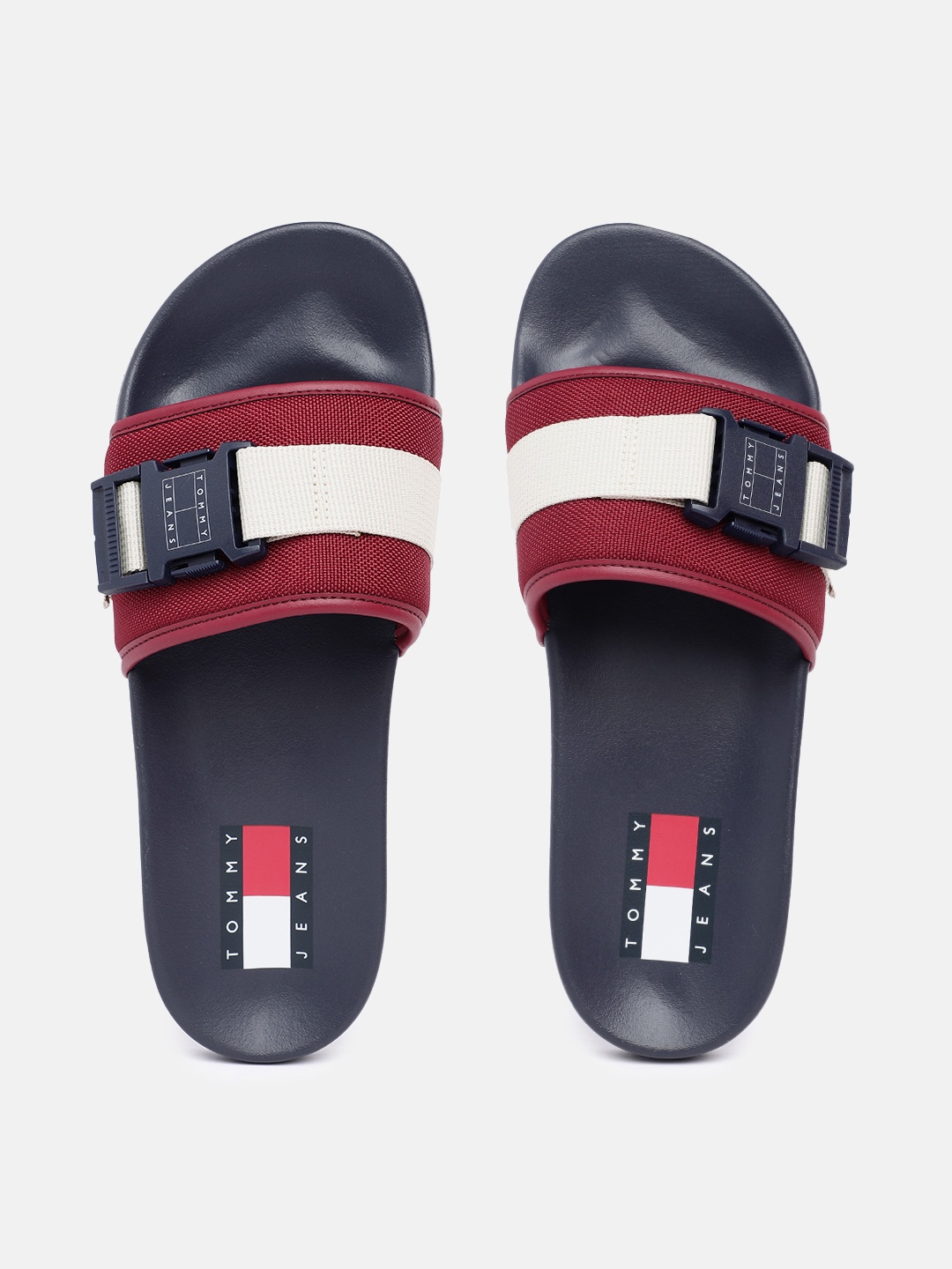 

Tommy Hilfiger Men Colourblocked Sliders With Buckle Detail, Red