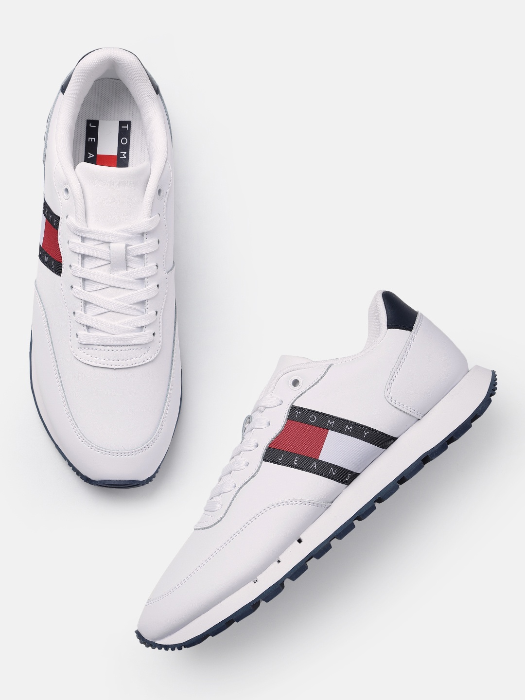 

Tommy Hilfiger Men Solid Leather Sneakers, White