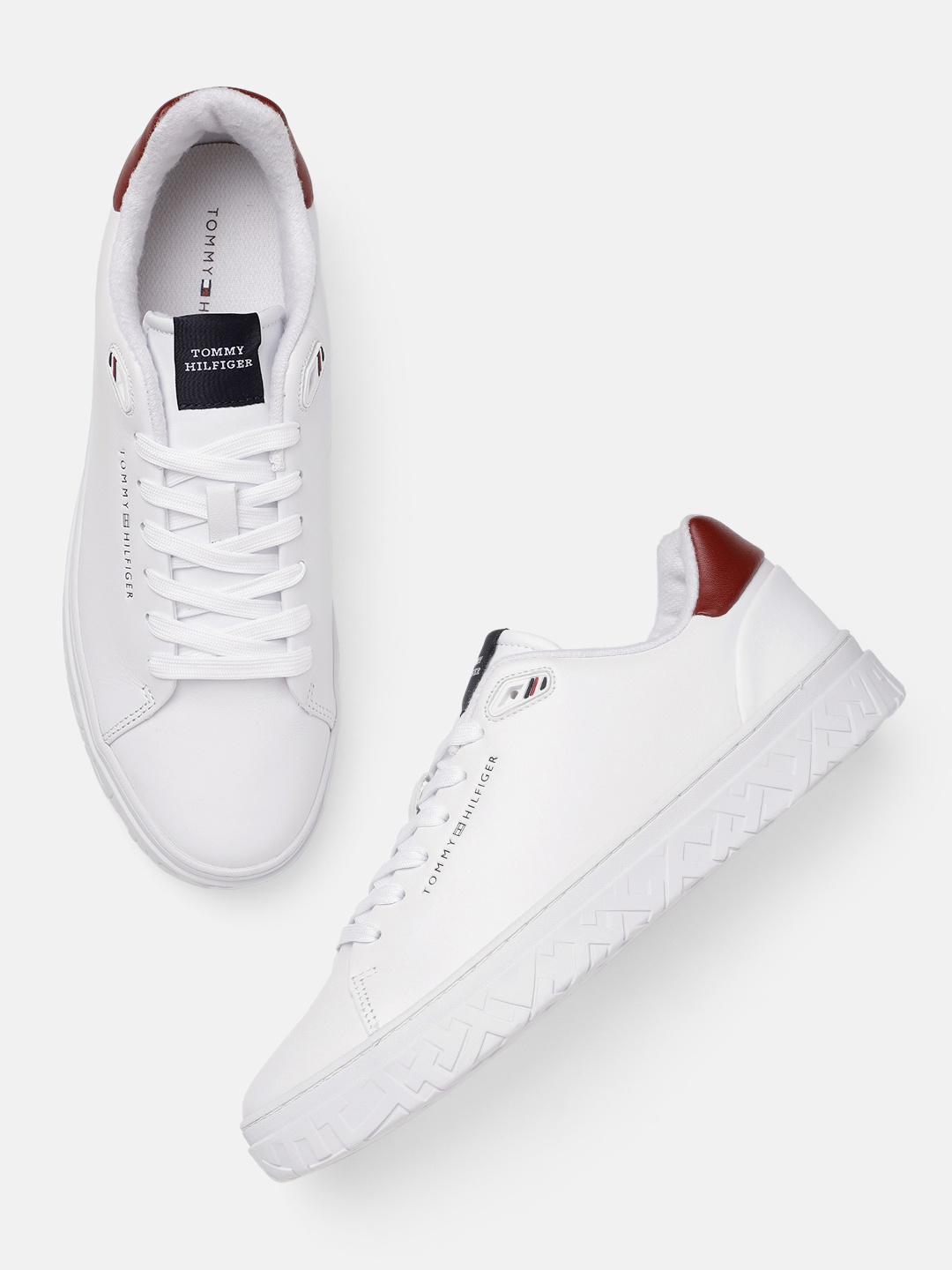 

Tommy Hilfiger Men Solid Regular Sneakers, White