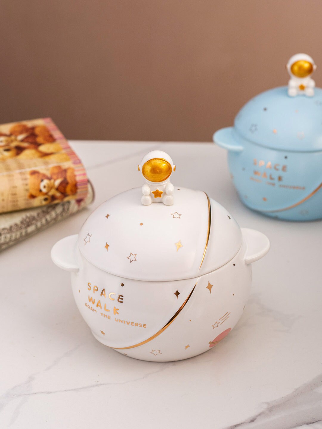 

THEDECORKART White & Gold-Toned Space Walk Serving Bowl With Lid