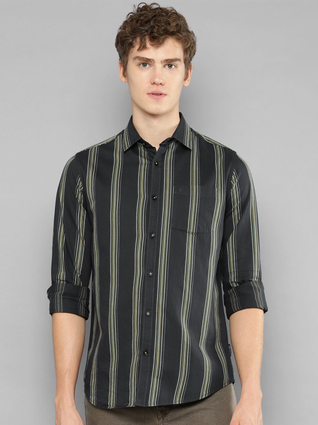 

Allen Cooper India Slim Vertical Striped Cotton Casual Shirt, Black