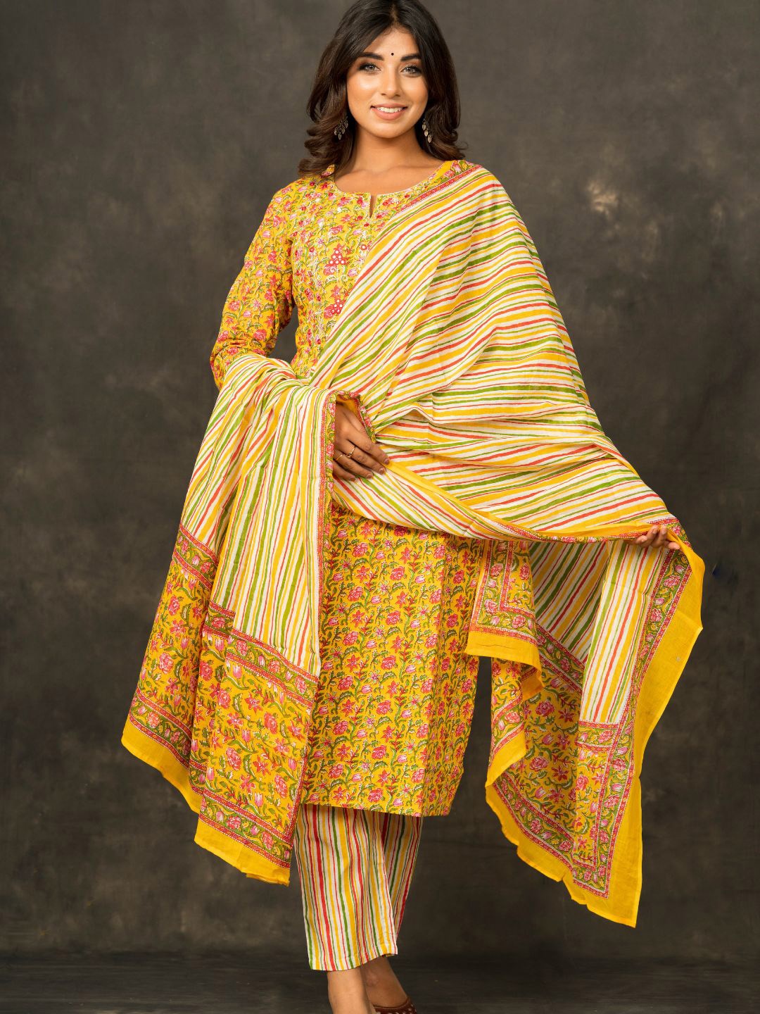

Zolo Label Women Mustard Yellow Pure Cotton Kurti with Trousers & With Dupatta