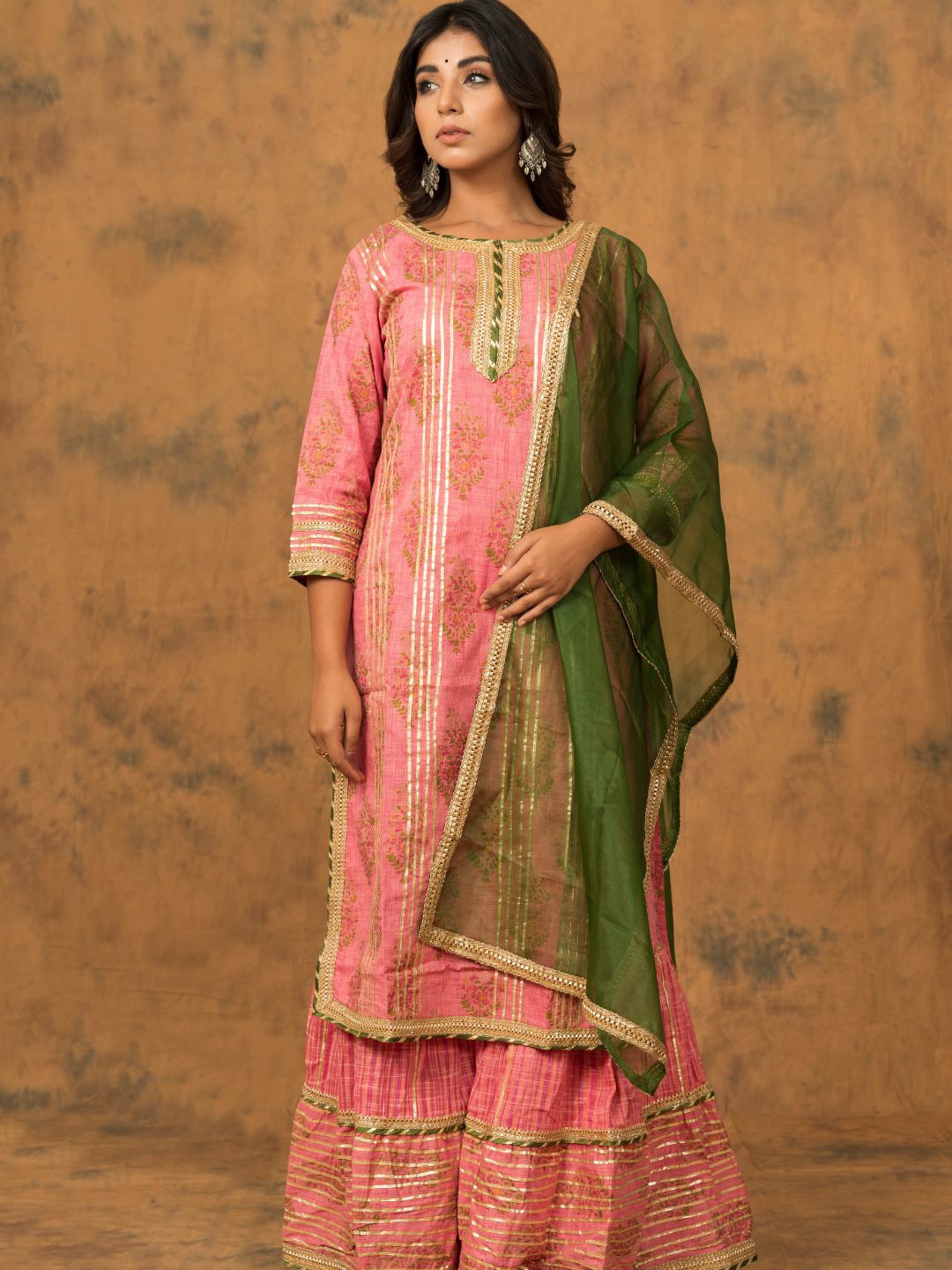 

Zolo Label Women Pink Pure Cotton Kurti with Sharara & With Dupatta
