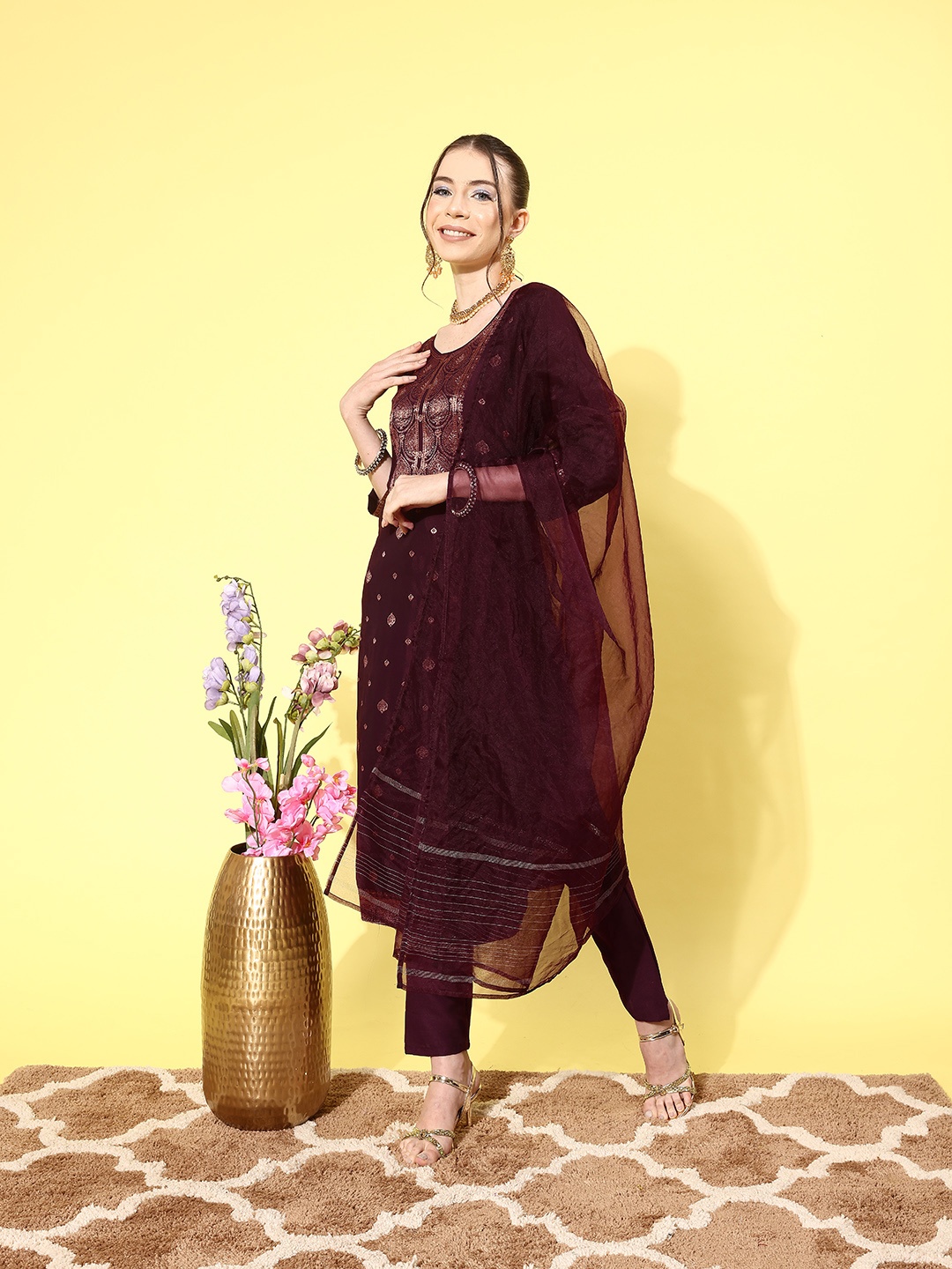 

Sangria Ethnic Motifs Printed Jacquard Kurta With Trousers & Dupatta, Burgundy