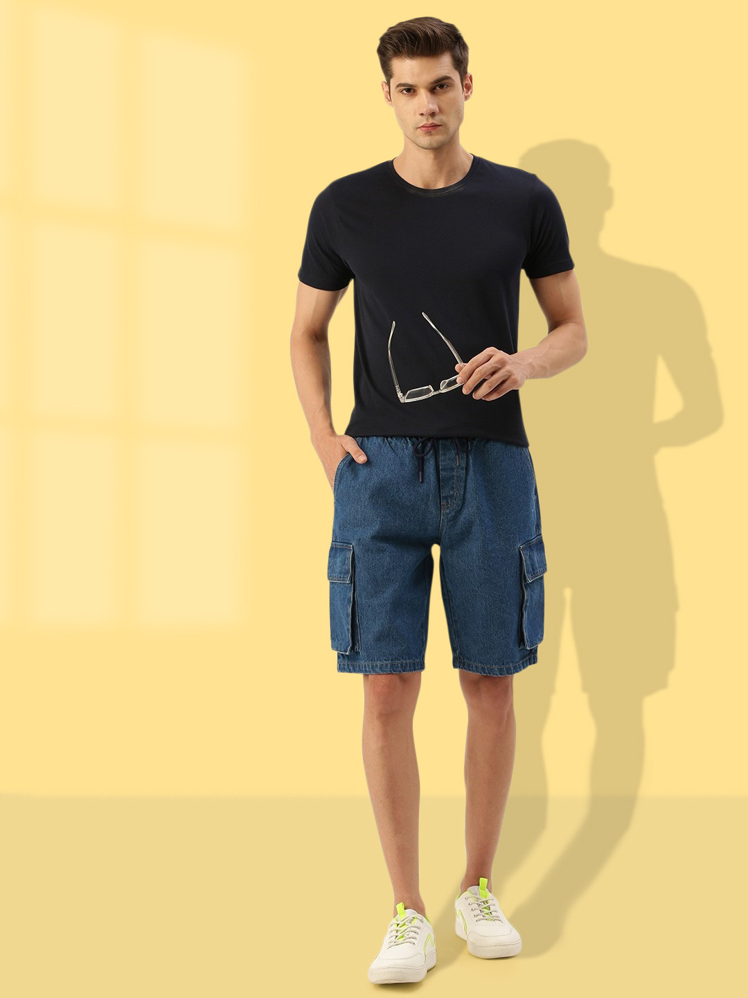 

Bene Kleed Men Denim Cargo Shorts, Navy blue