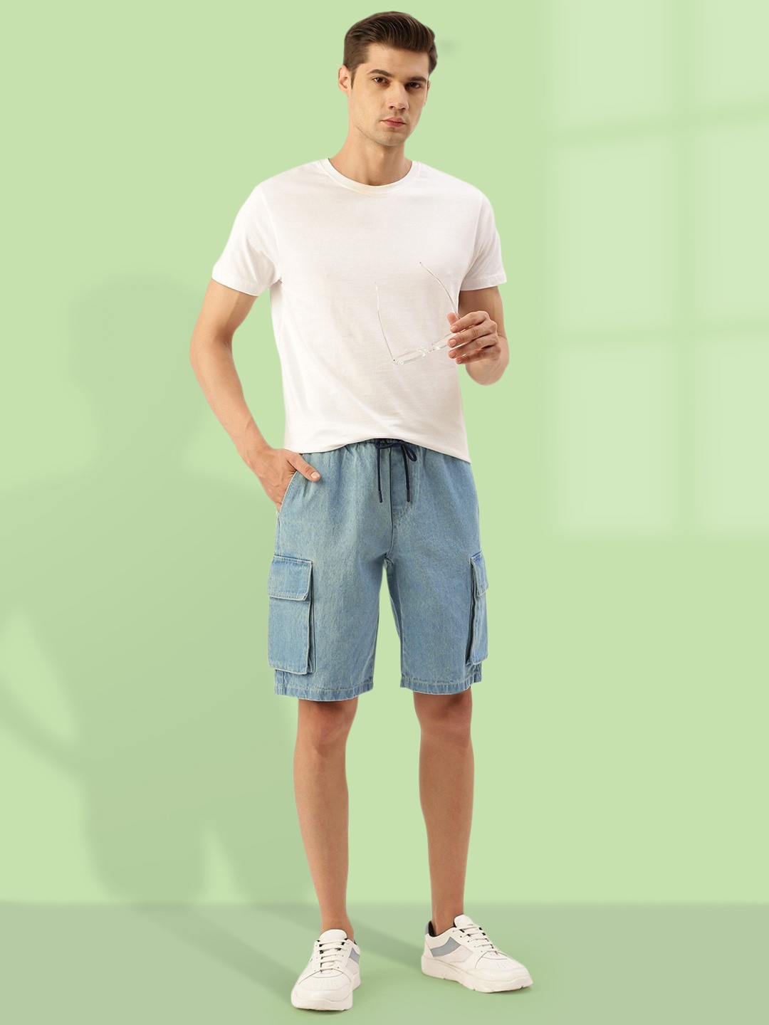 

Bene Kleed Men Denim Cargo Shorts, Blue