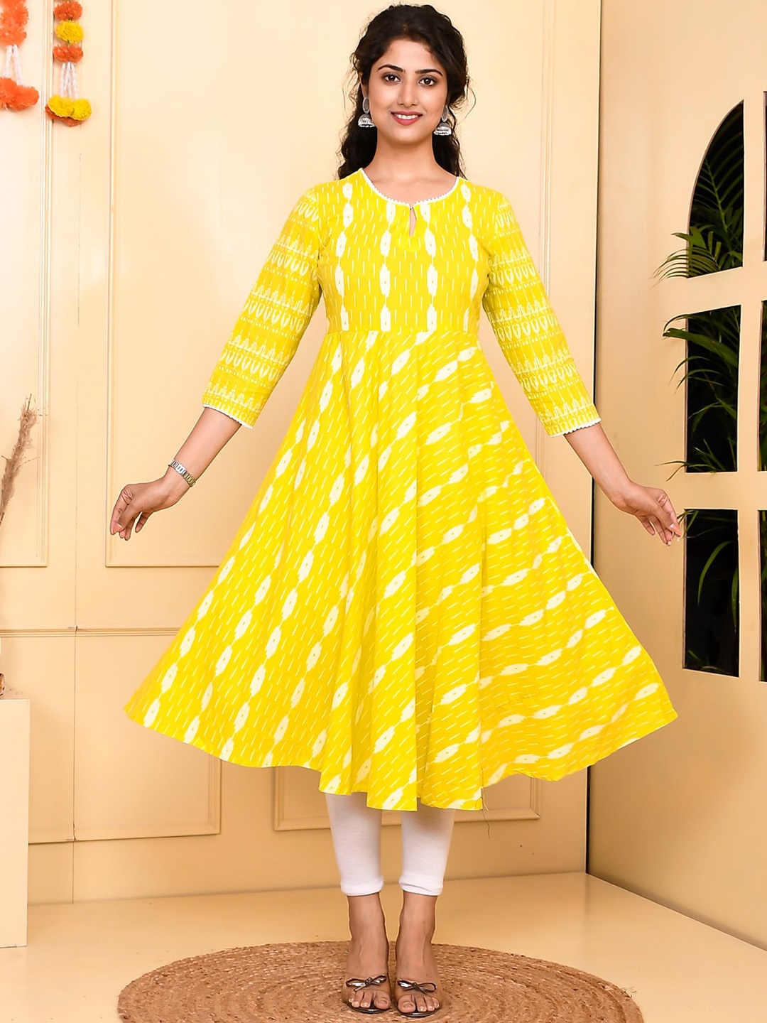 

KALINI Abstract Printed Anarkali Cotton Kurta, Yellow