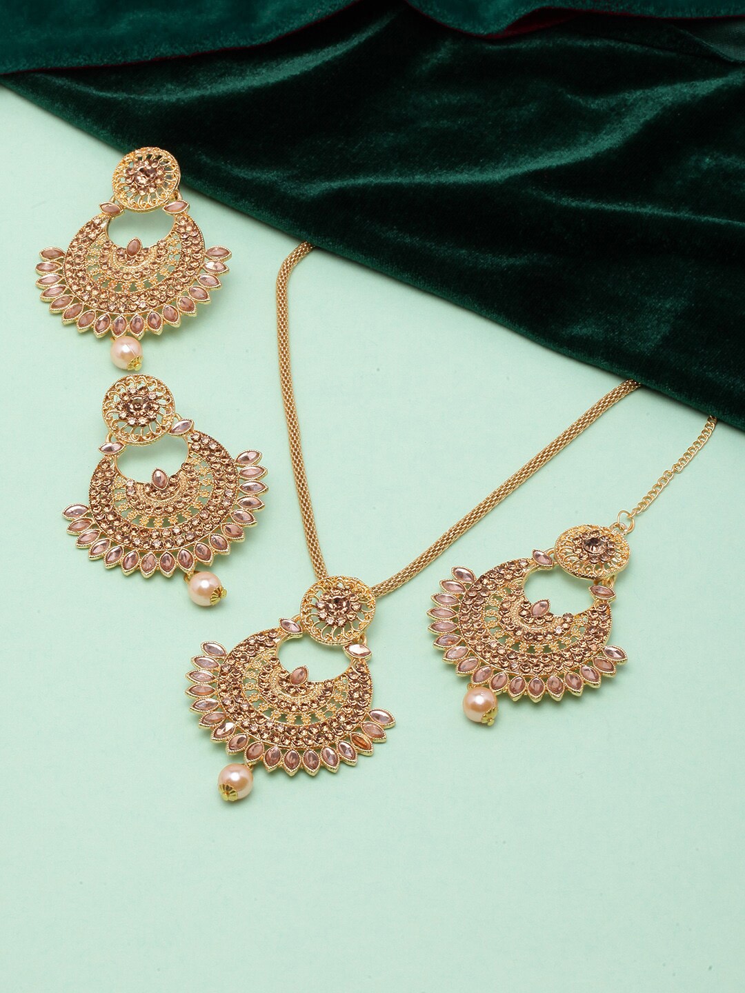 

DIVA WALK Gold-Plated Stone-Studded & Beaded Jewellery Set With Maangtika