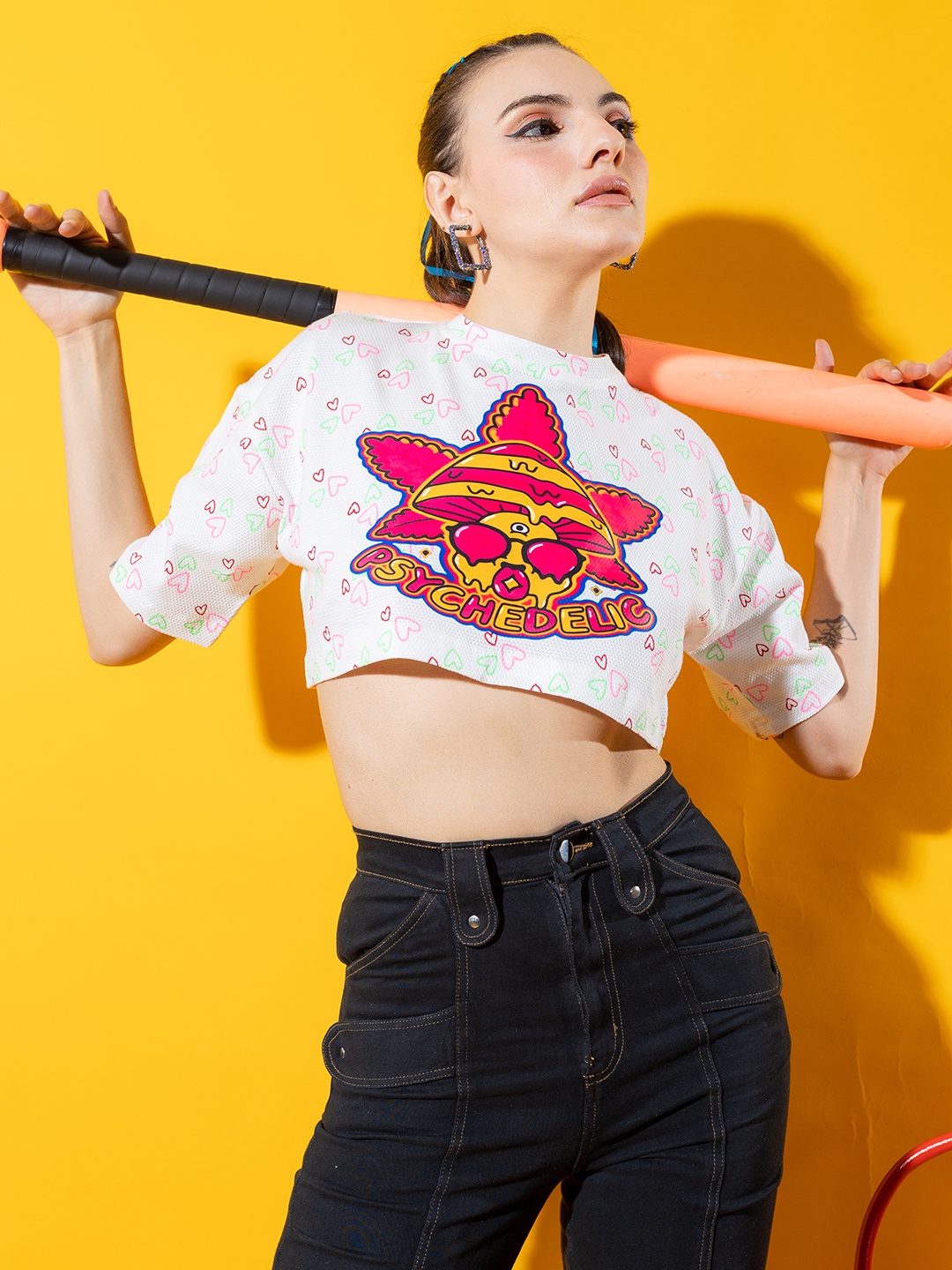 

Stylecast X Hersheinbox Graphic Printed Boxy Crop Top, White