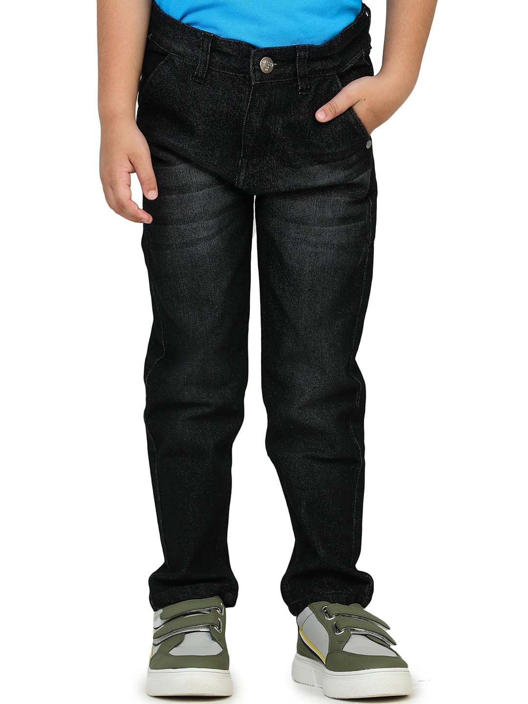 

toothless Boys Mid Rise Clean Look Light Fade Whiskers Denim Jeans, Black