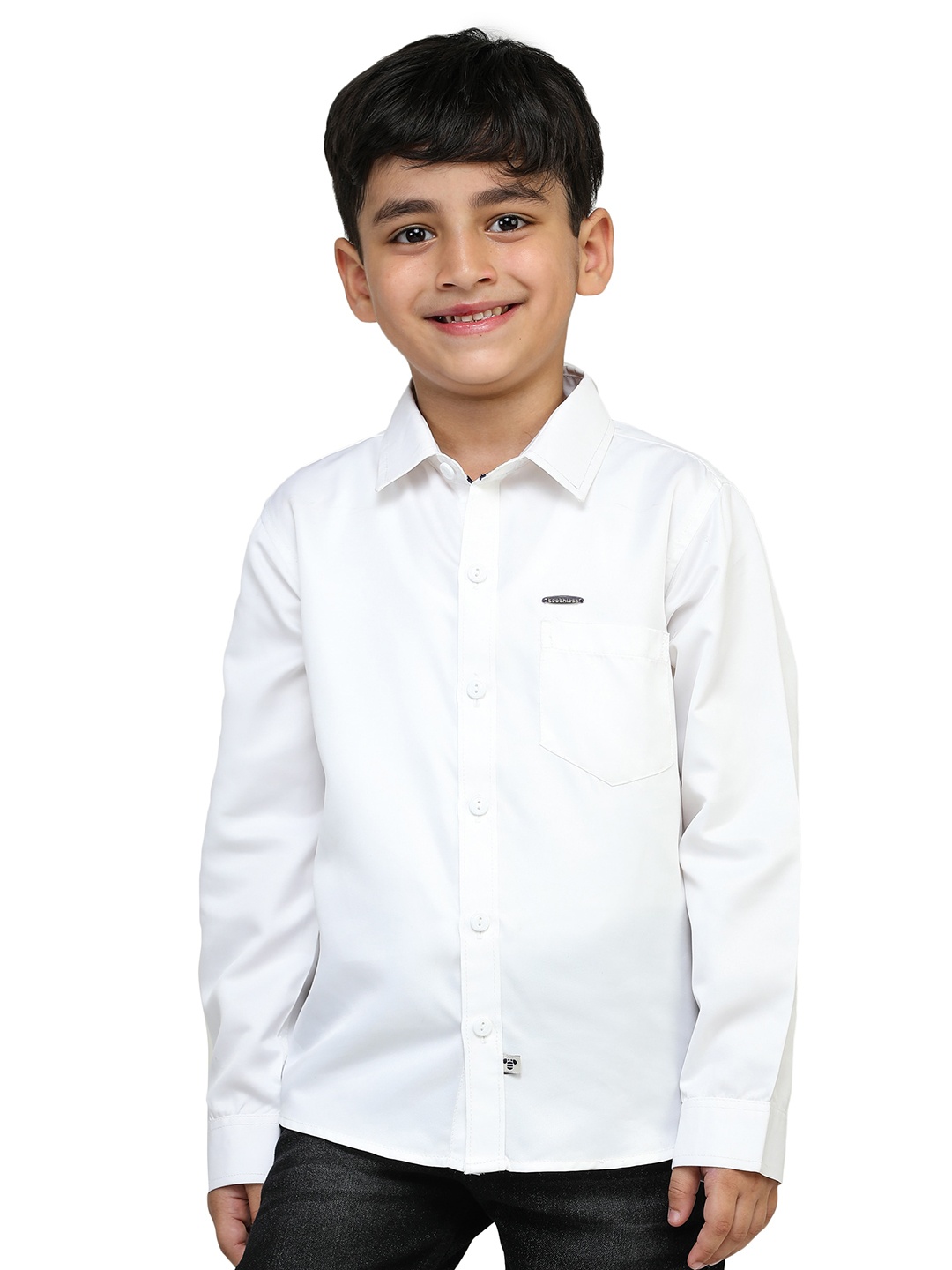 

toothless Boys Spread Collar Cotton Satin Casual Shirt, White
