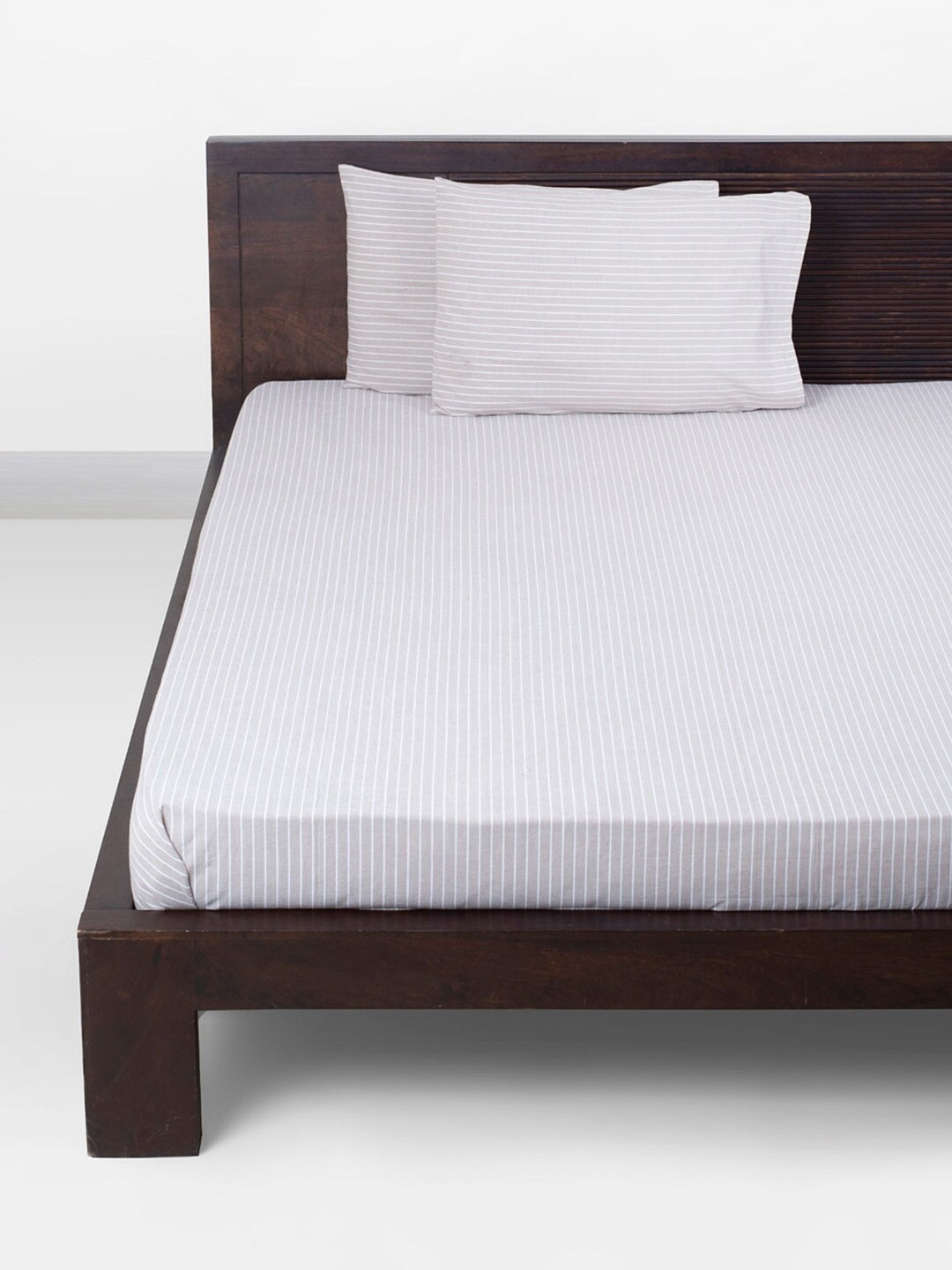 

Fabindia Grey & White Striped Single Bedsheet With 1 Pillow Cover
