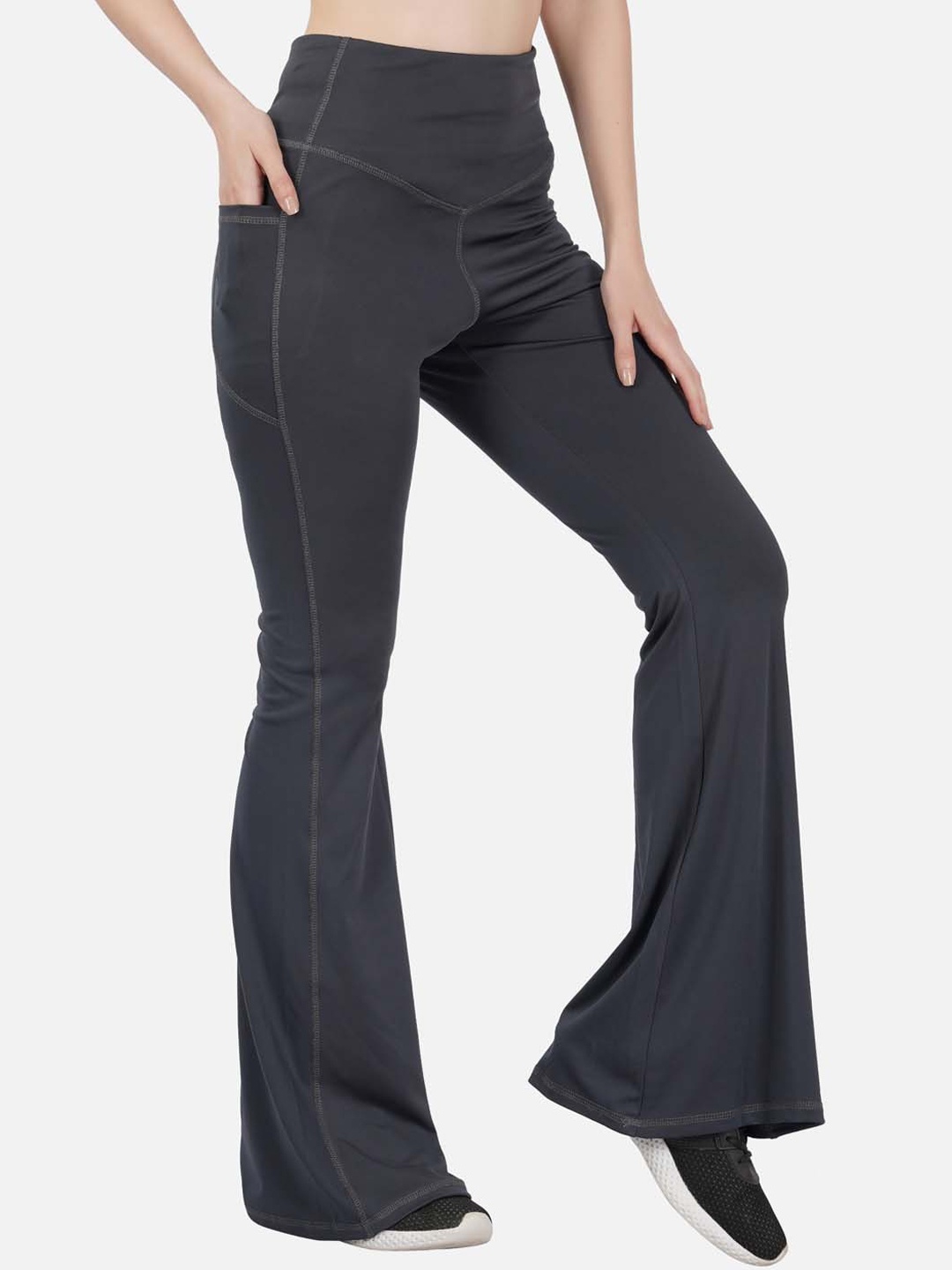 

IMPERATIVE Women Relaxed High-Rise Pain Knitted Flared Bootcut Trousers, Grey