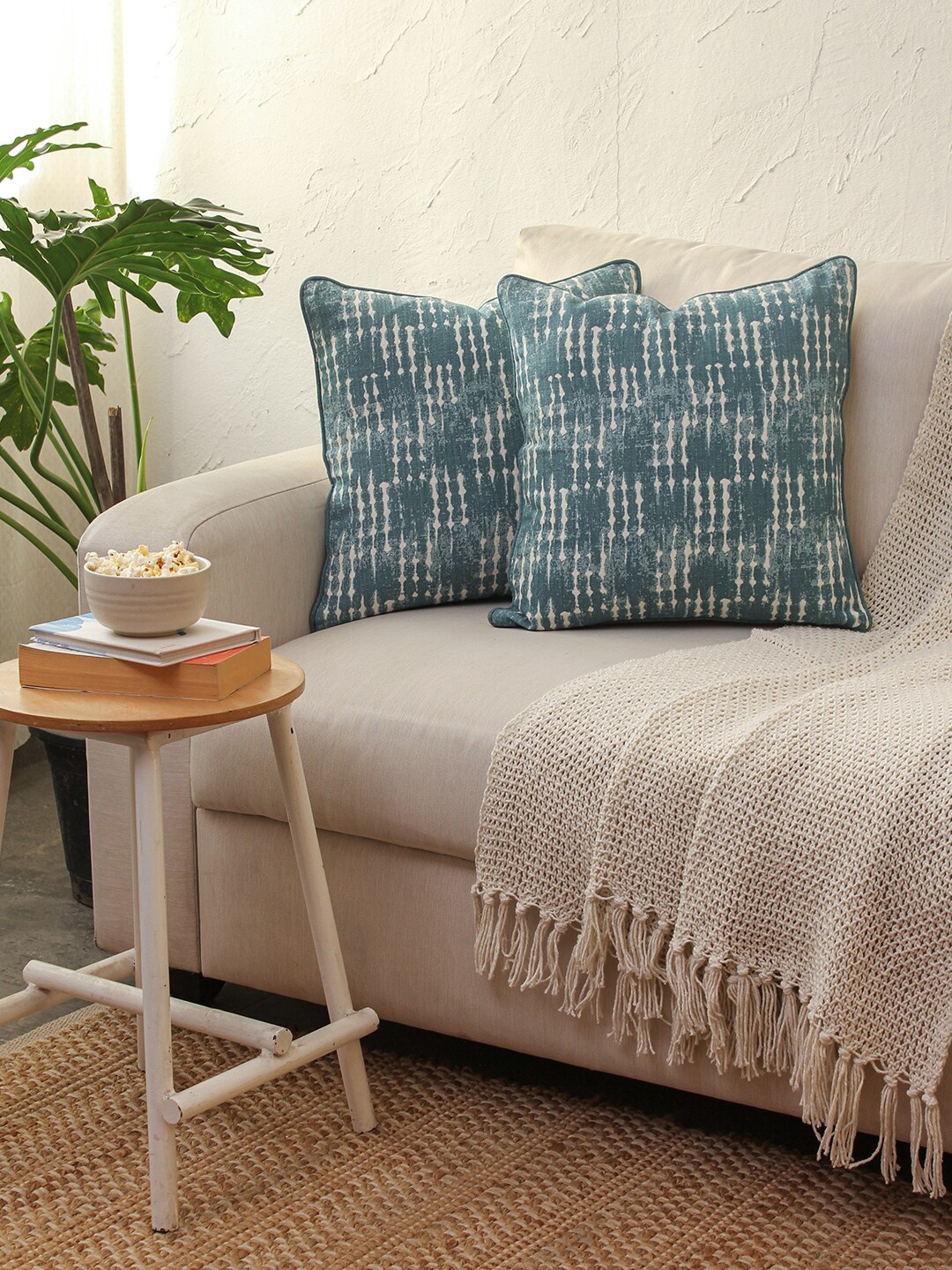 House This Malaguni Blue & White 2 Pieces Abstract Square Cushion Covers