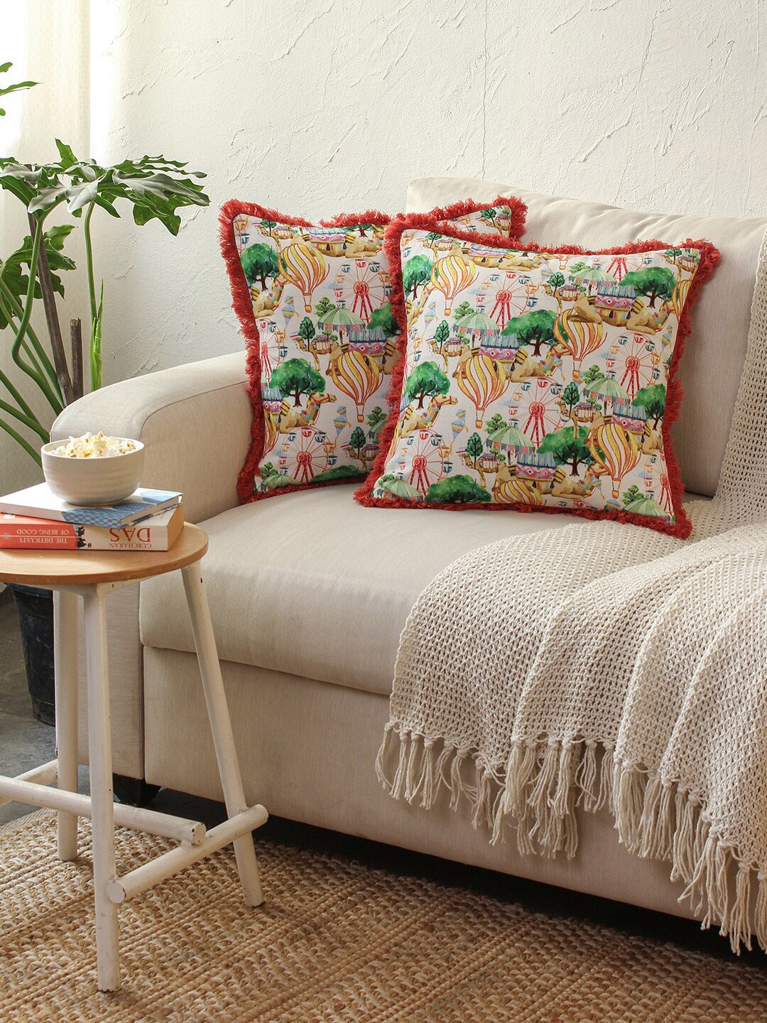 

House This Pushkar White & Green 2 Pieces Square Cushion Covers