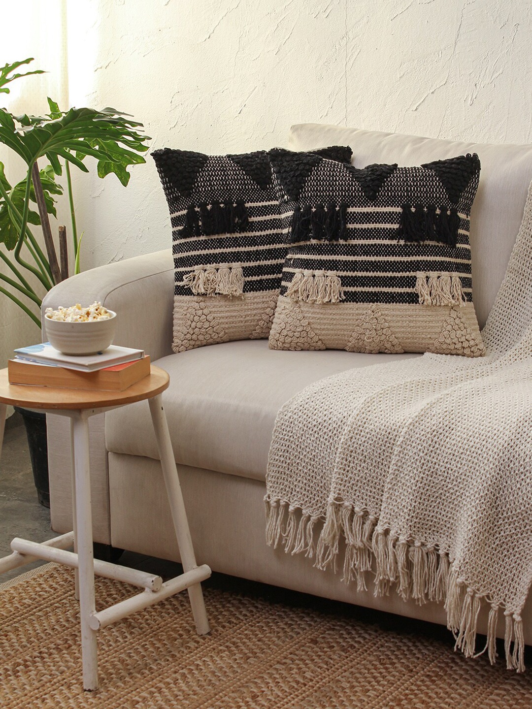 House This Kunbi Black & White 2 Pieces Embroidered Square Cushion Covers
