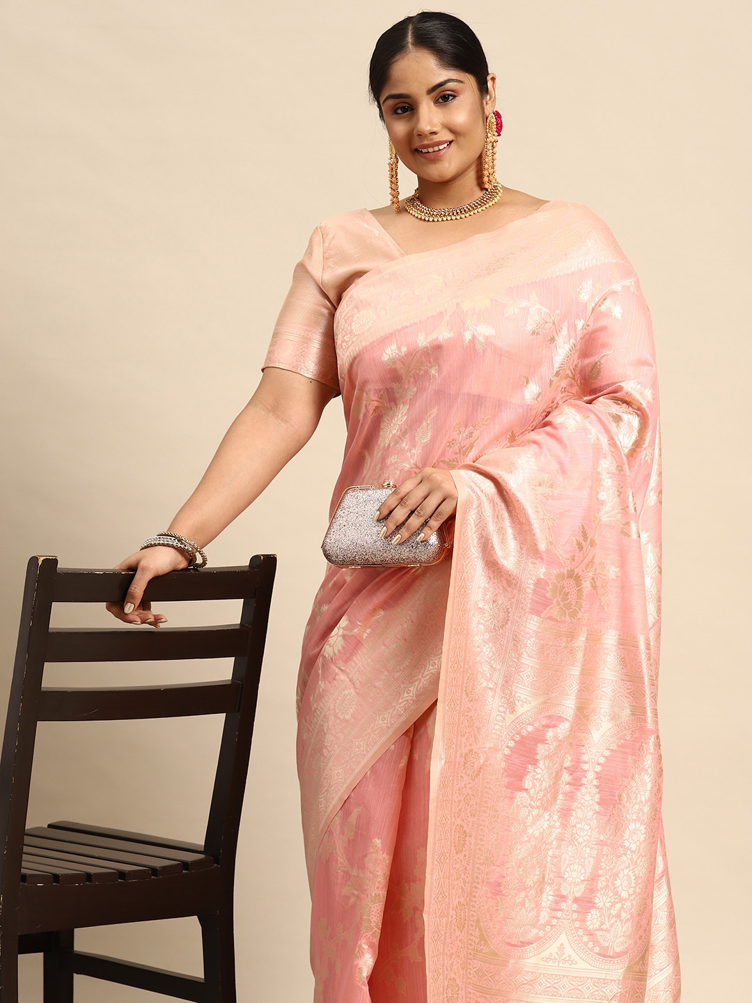 

Sztori Floral Zari Linen Blend Banarasi Saree, Pink